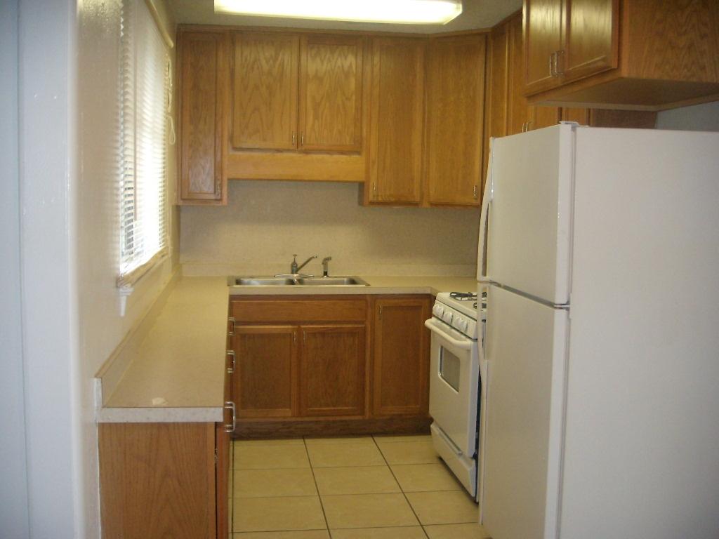 PARK PLACE 3RD ADDN - Residential Lease