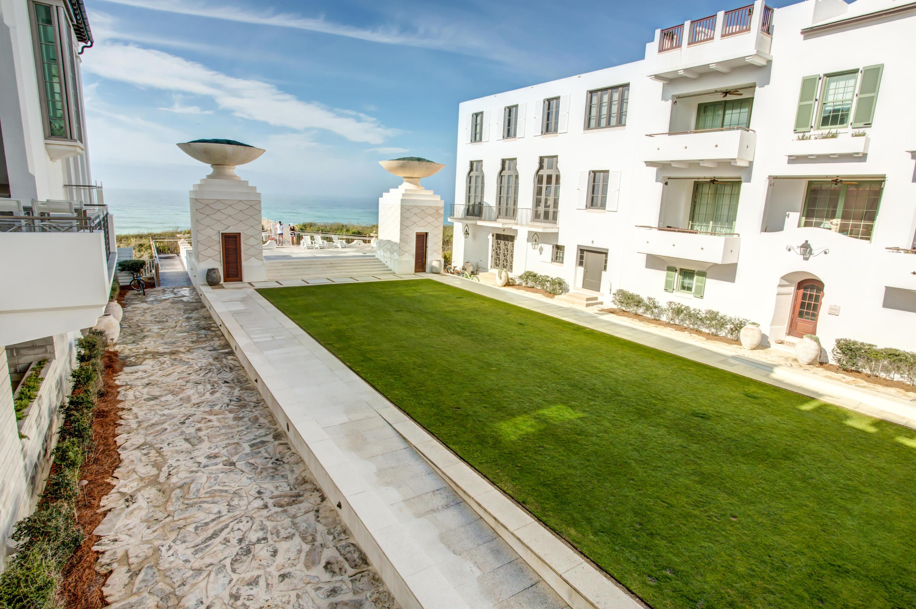 ALYS BEACH - Residential