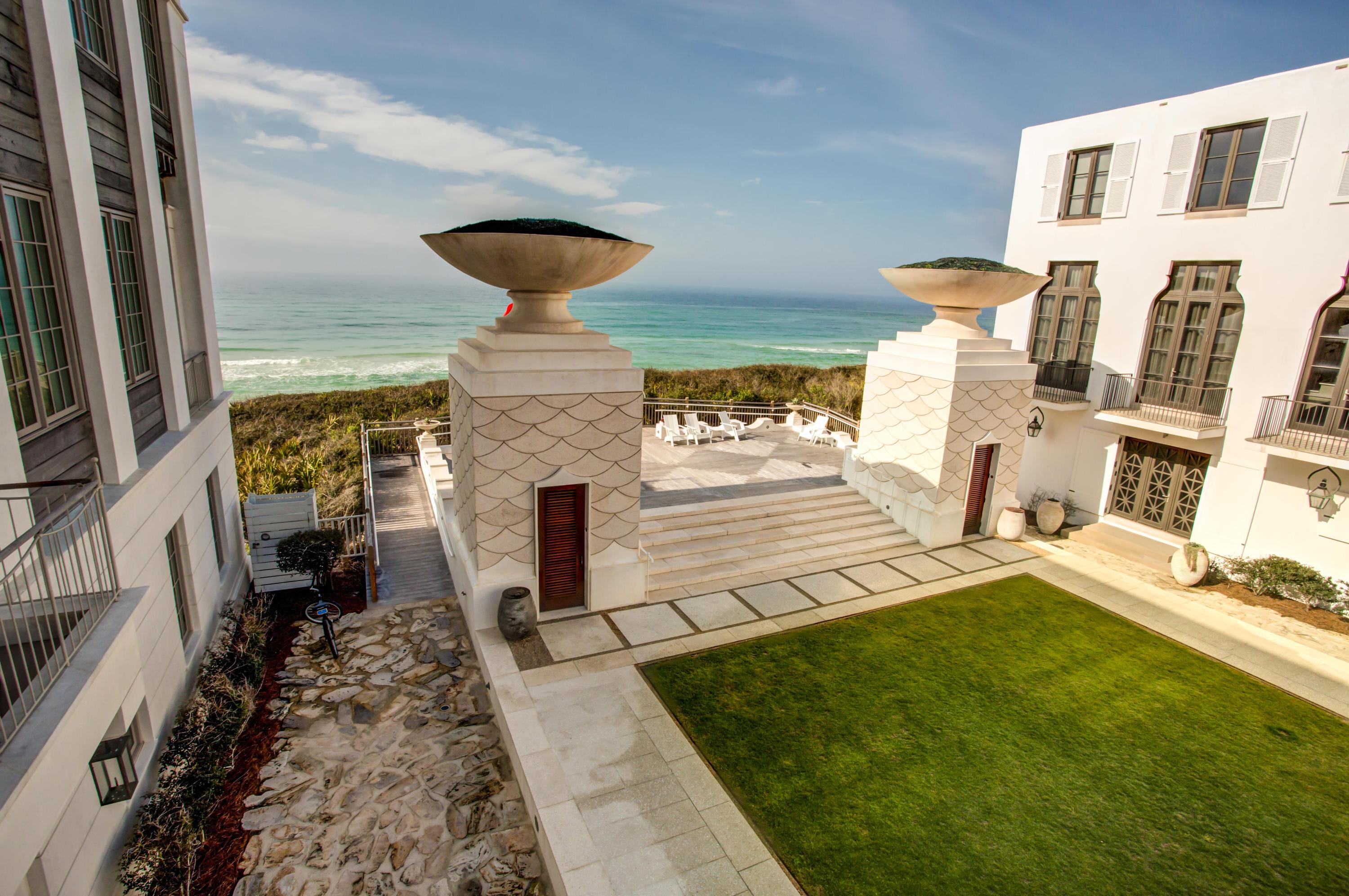 ALYS BEACH - Residential