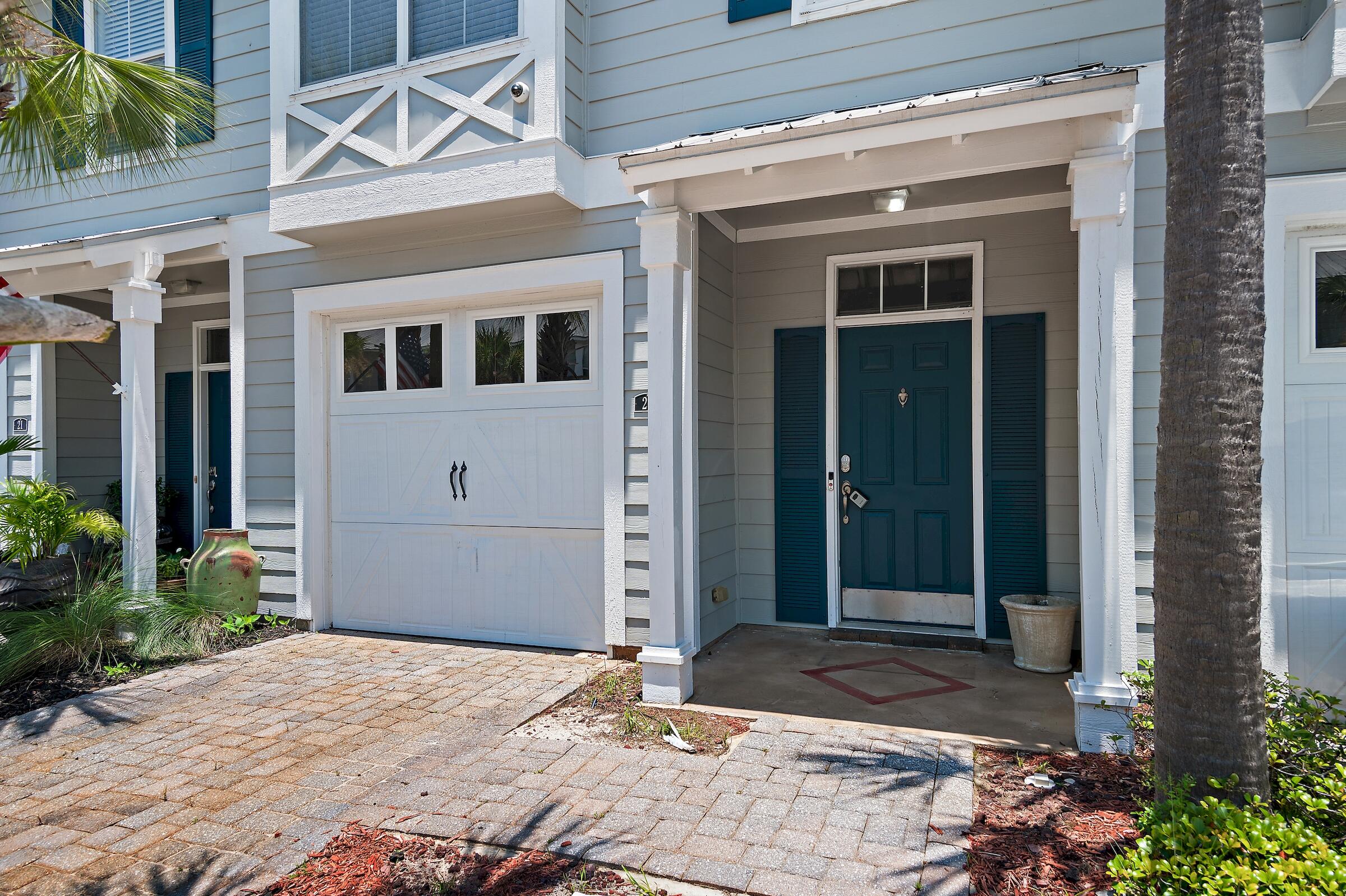 EAGLE BAY - Residential