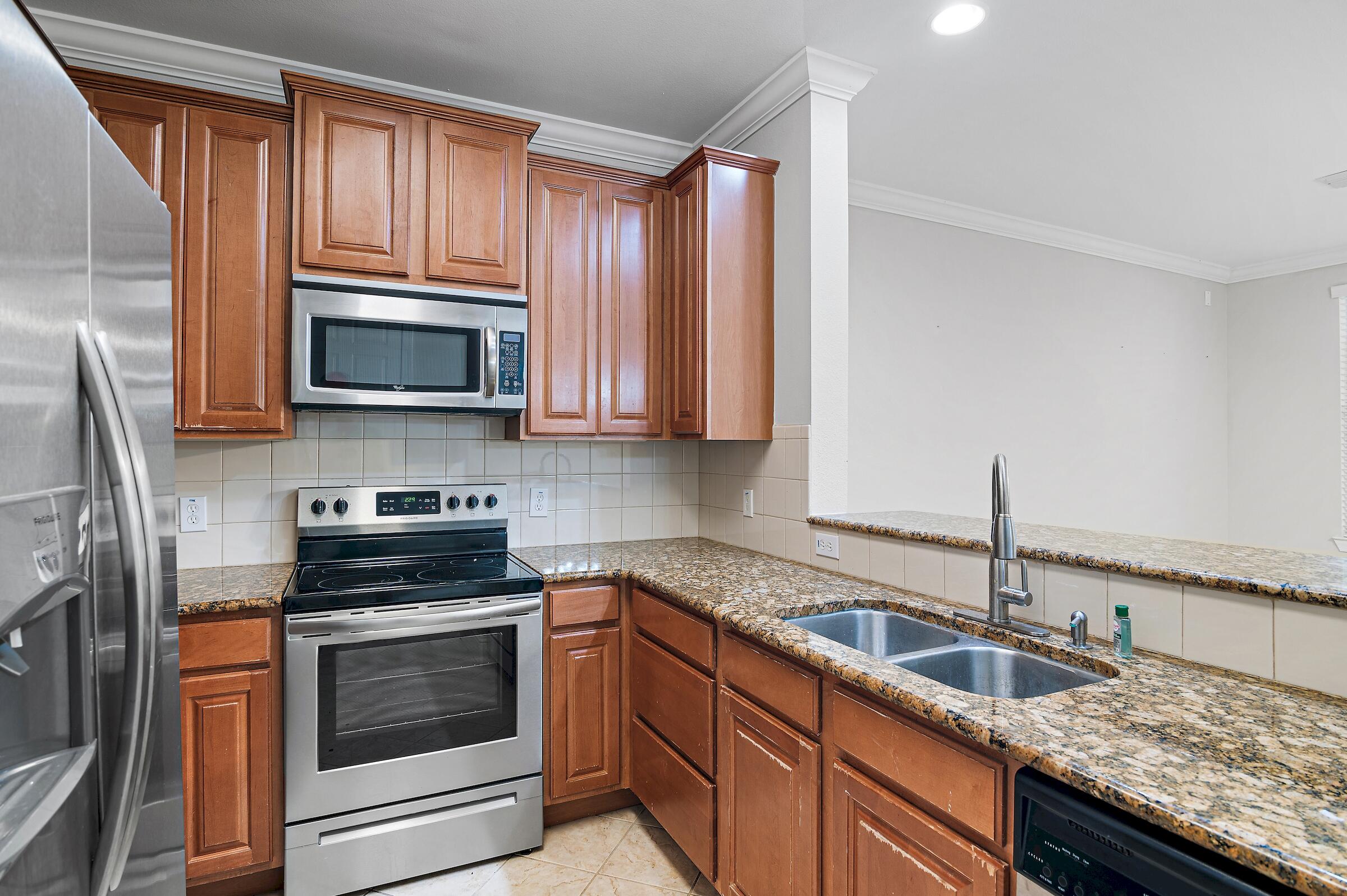 EAGLE BAY - Residential