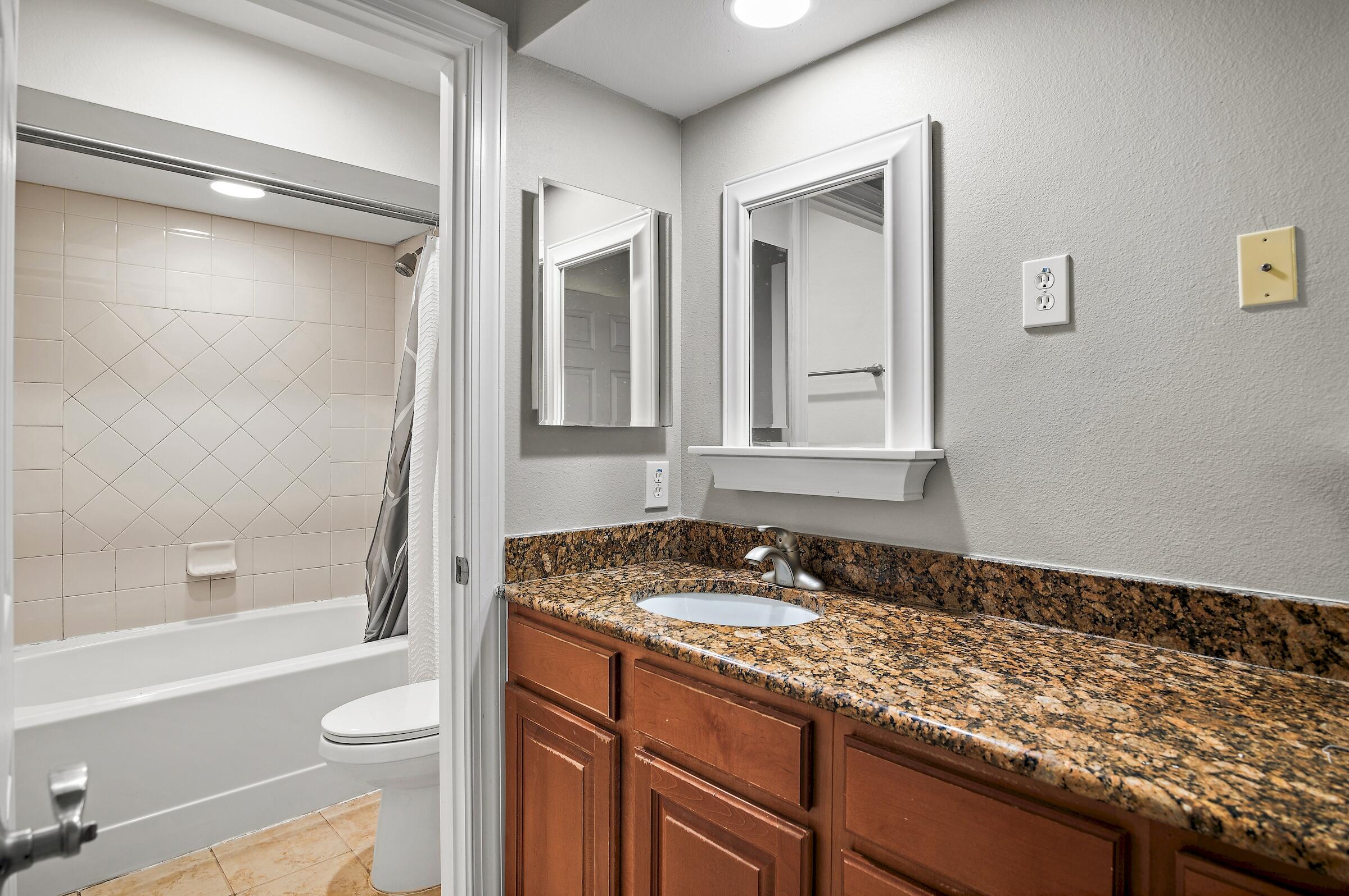 EAGLE BAY - Residential