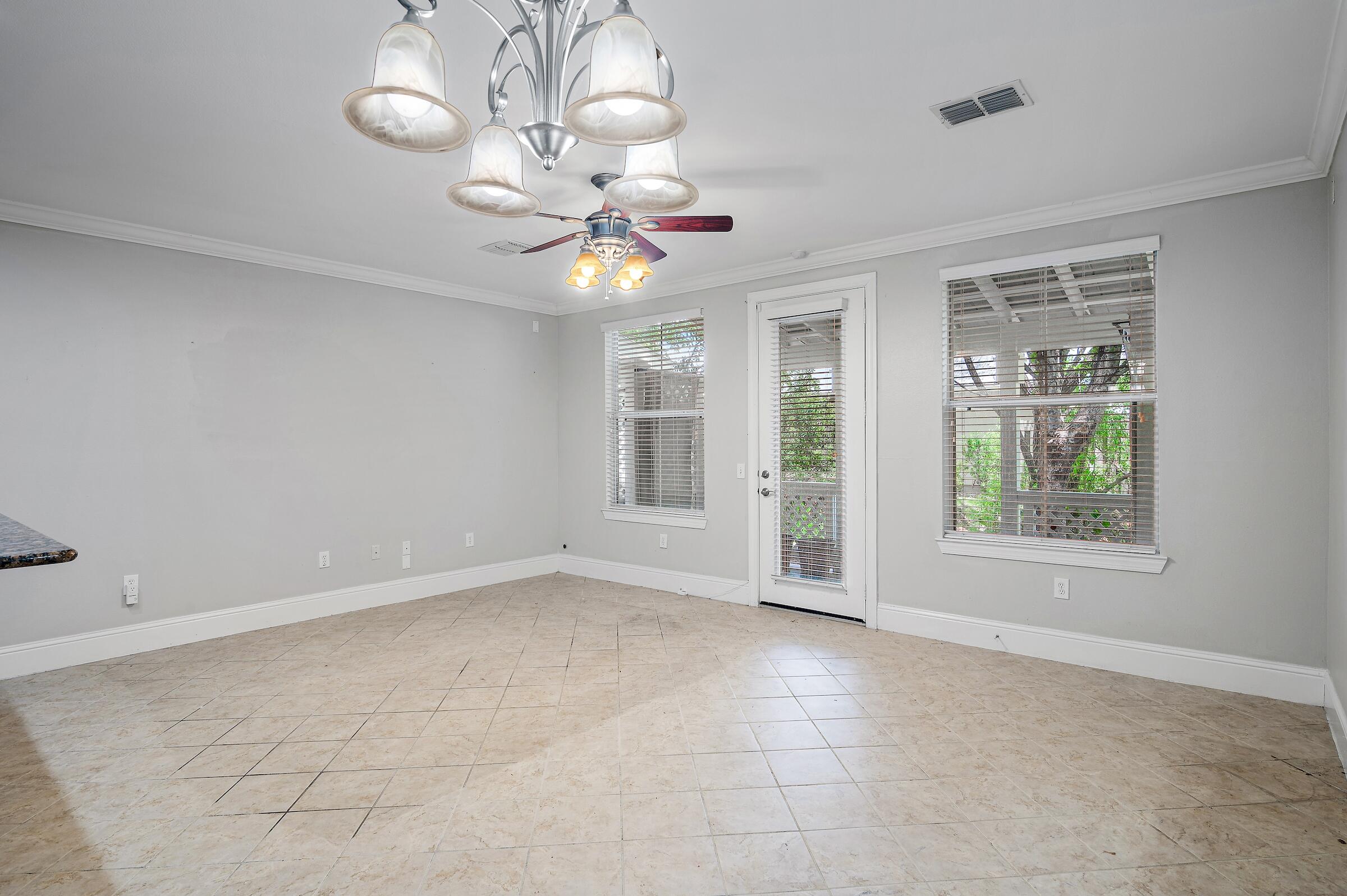 EAGLE BAY - Residential