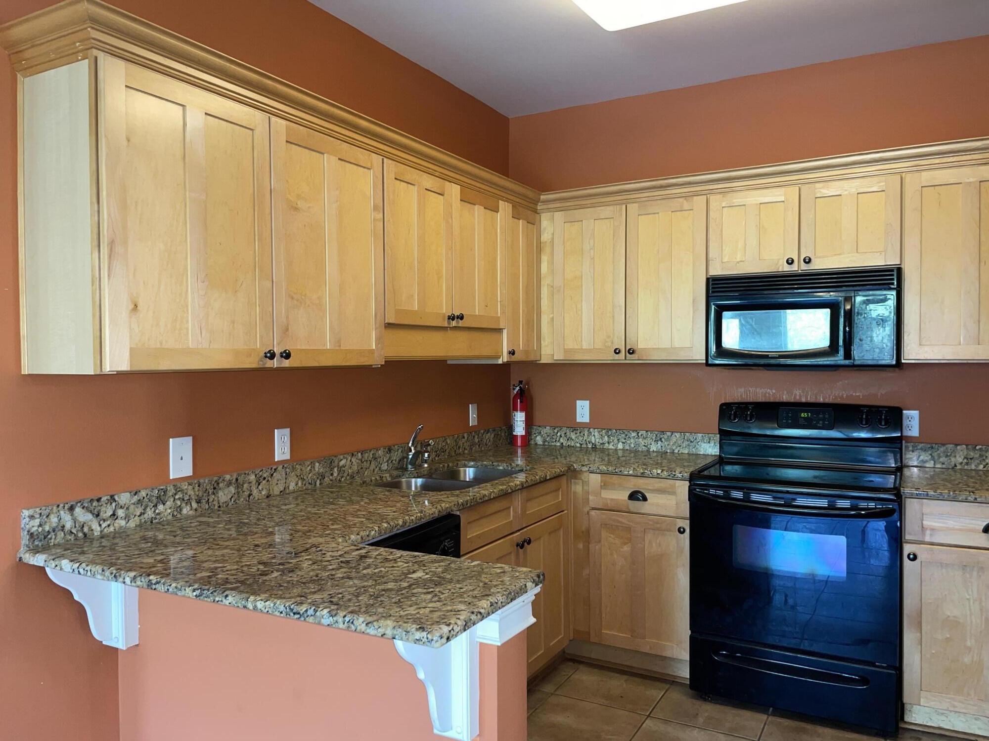 TOPSAIL VILLAGE - Residential