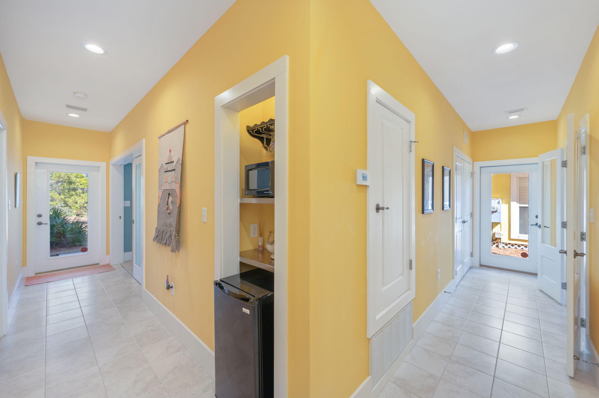 MARAVILLA COTTAGES - Residential