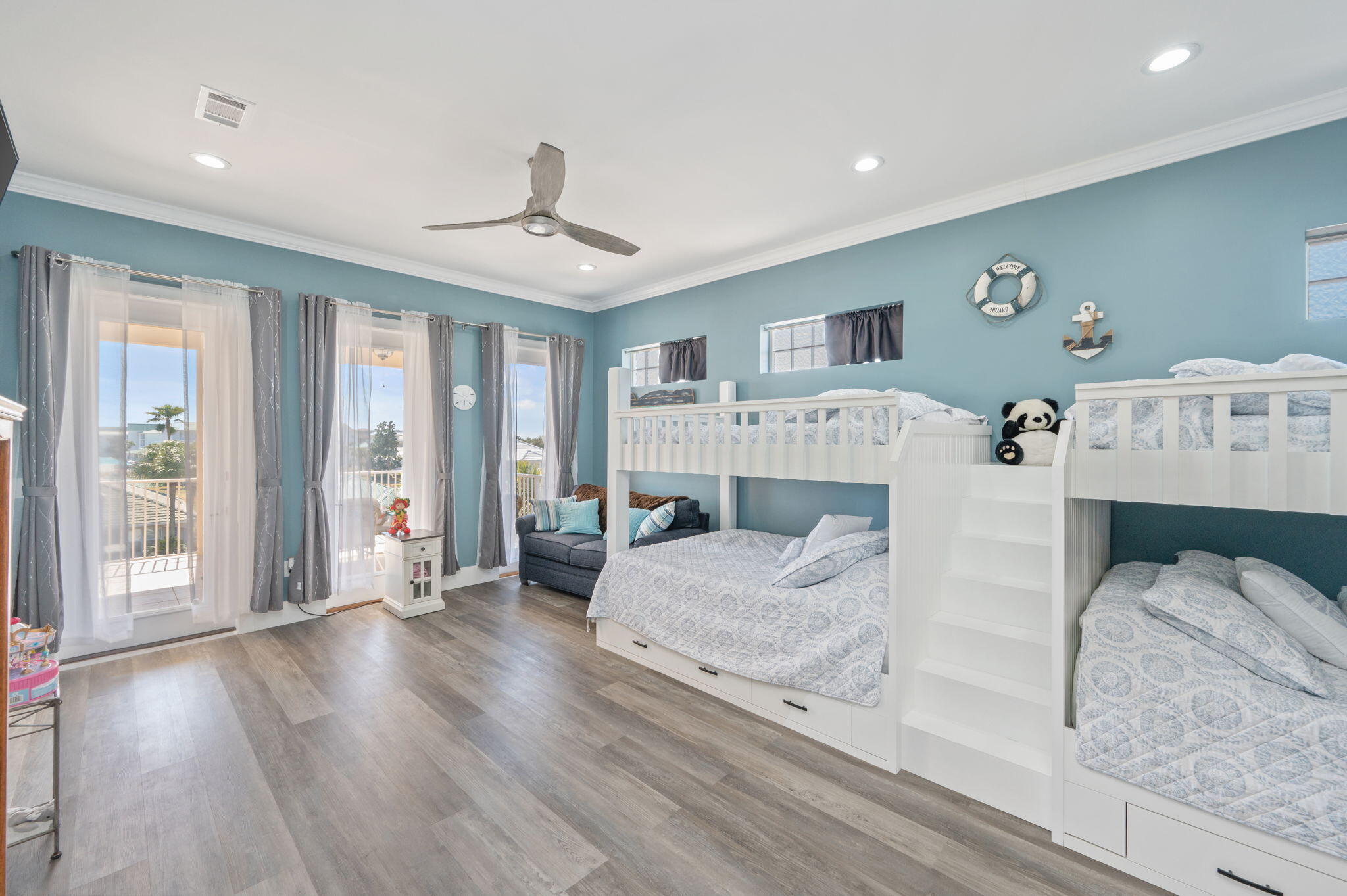 MARAVILLA COTTAGES - Residential