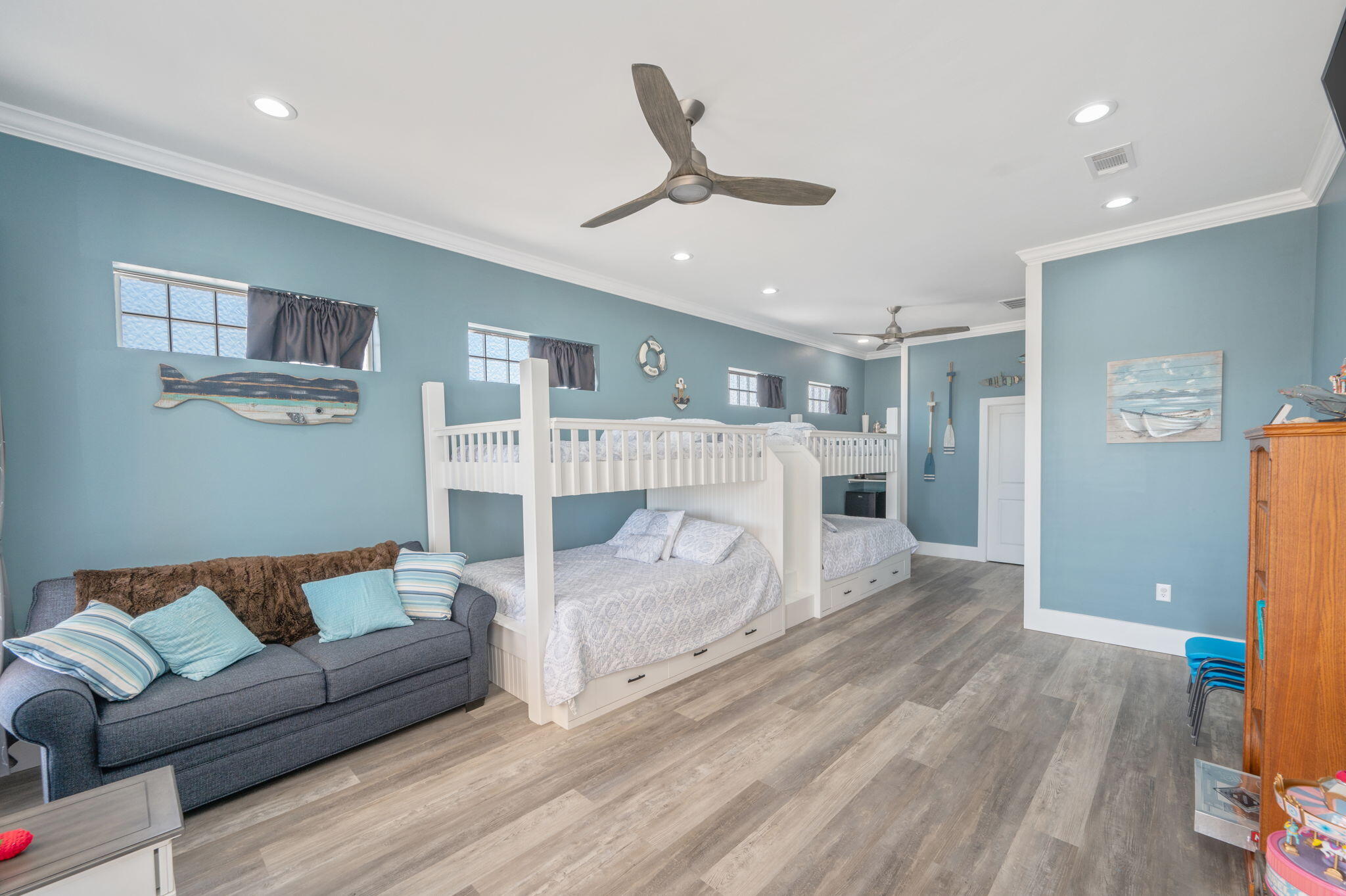 MARAVILLA COTTAGES - Residential