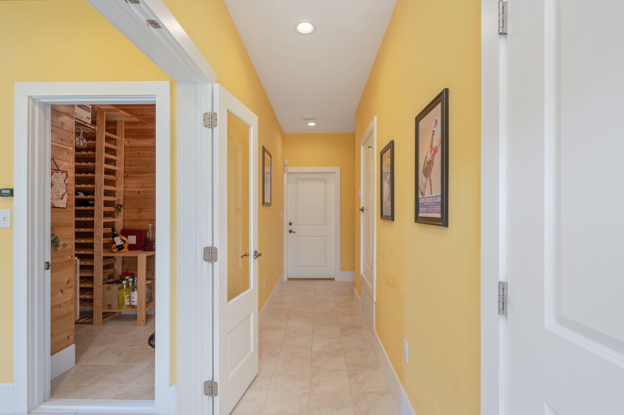 MARAVILLA COTTAGES - Residential