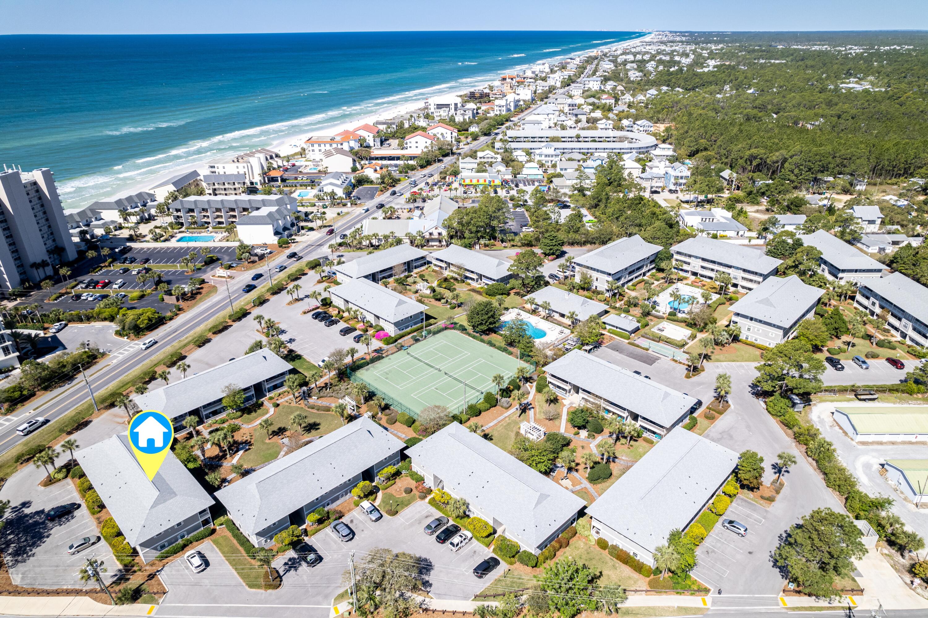 BEACHWOOD VILLAS CONDO - Residential