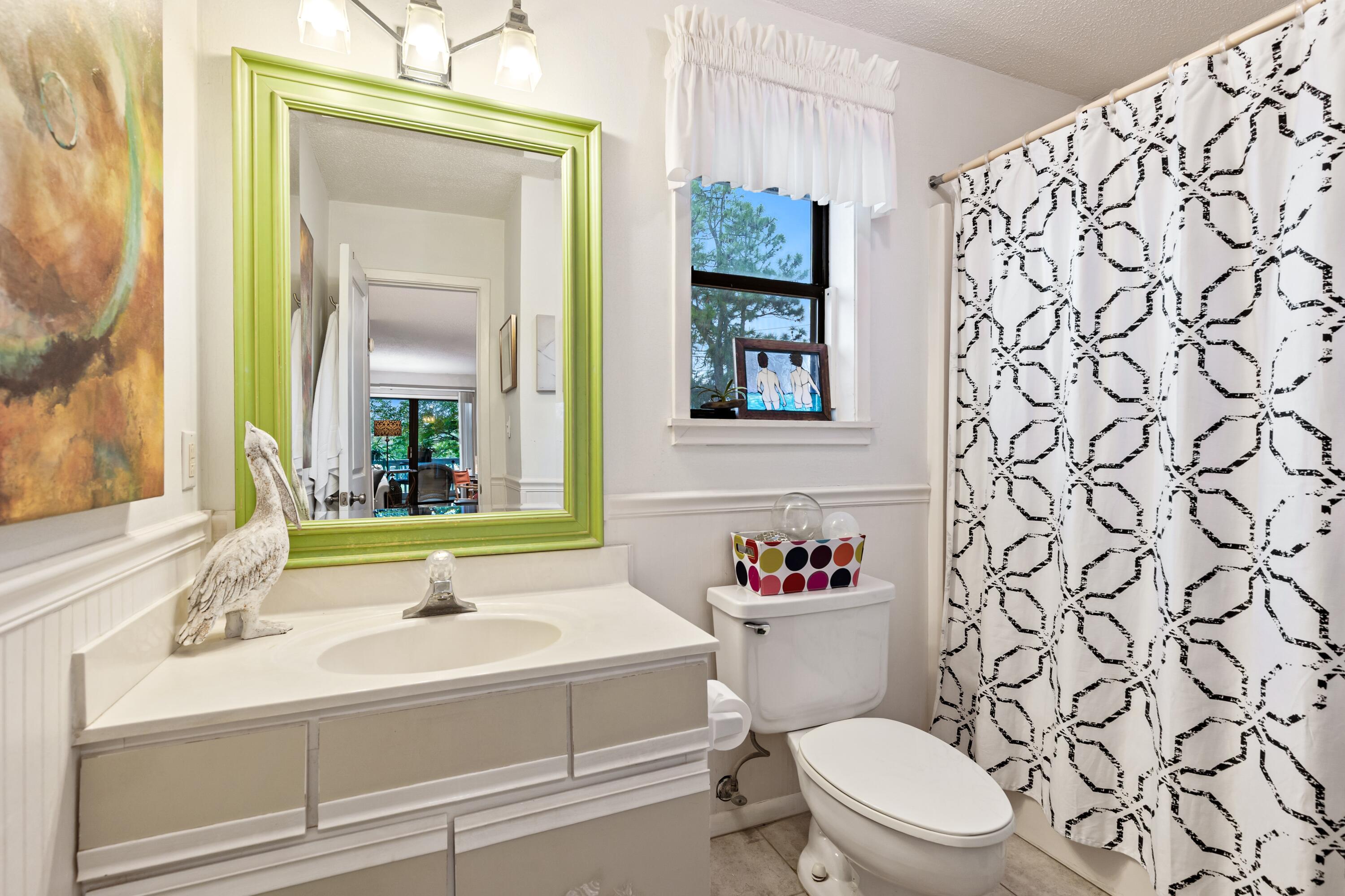 BEACHWOOD VILLAS CONDO - Residential
