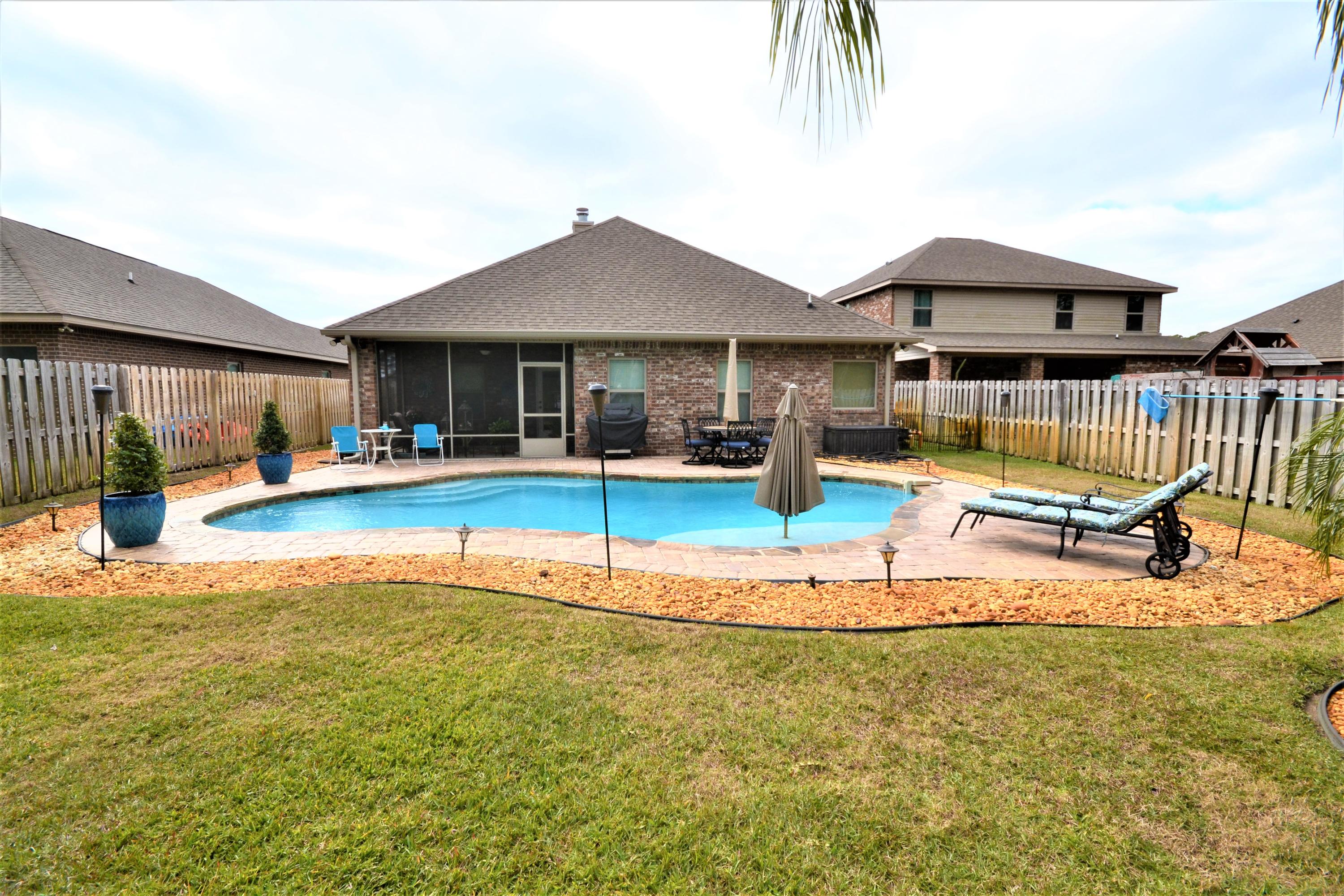 DRIFTWOOD ESTATES - Residential