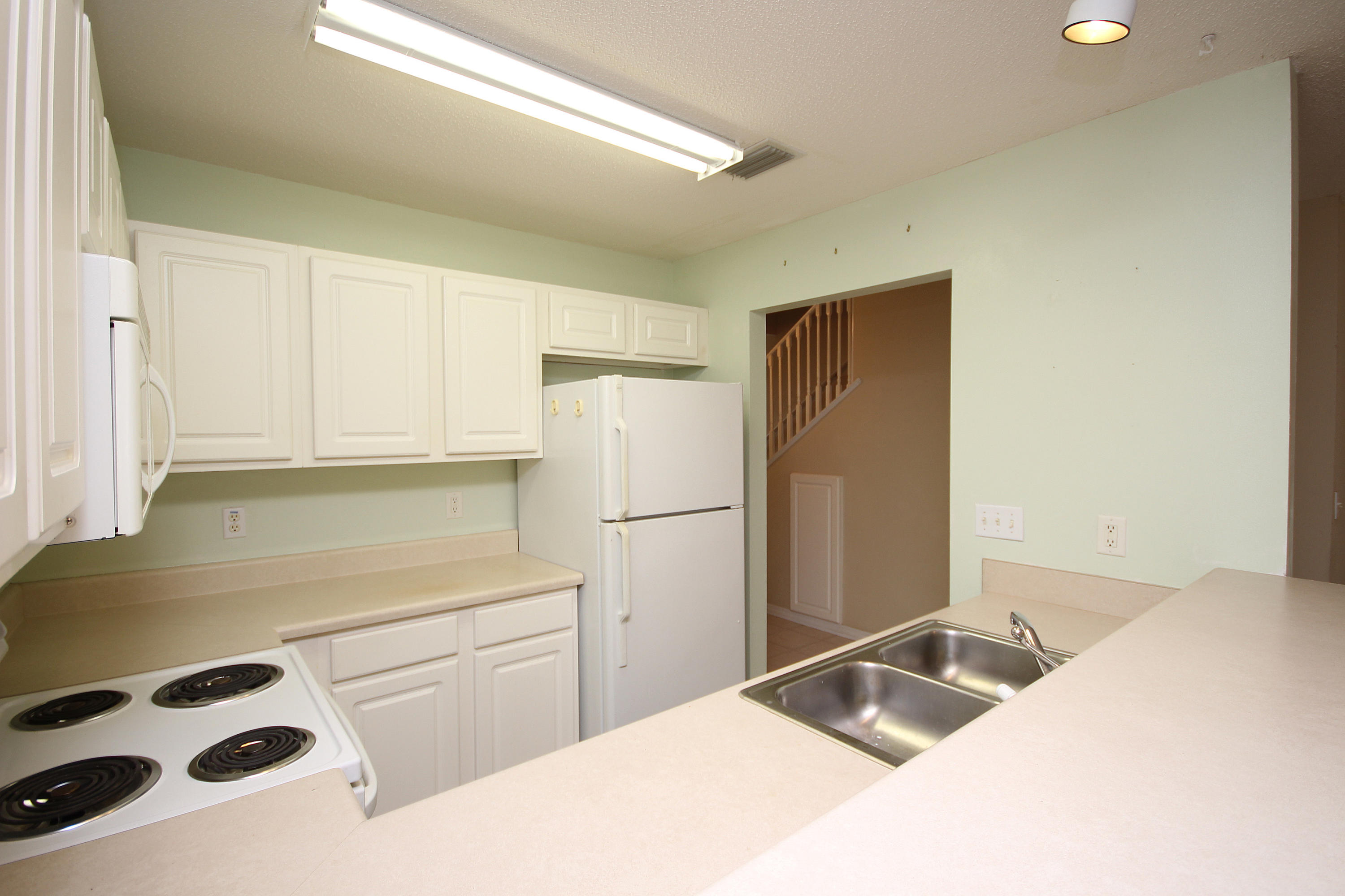OAK PARK TOWNHOMES - Residential