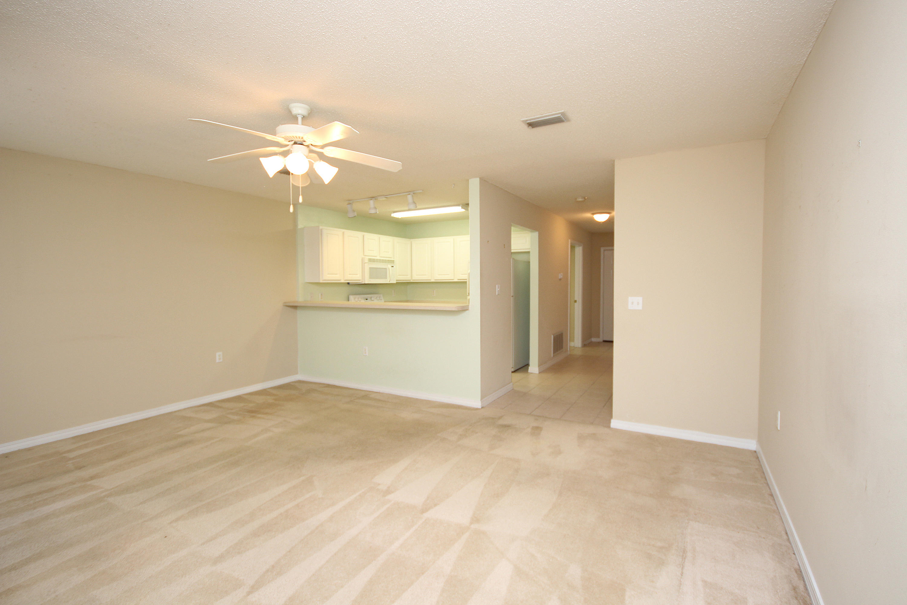 OAK PARK TOWNHOMES - Residential