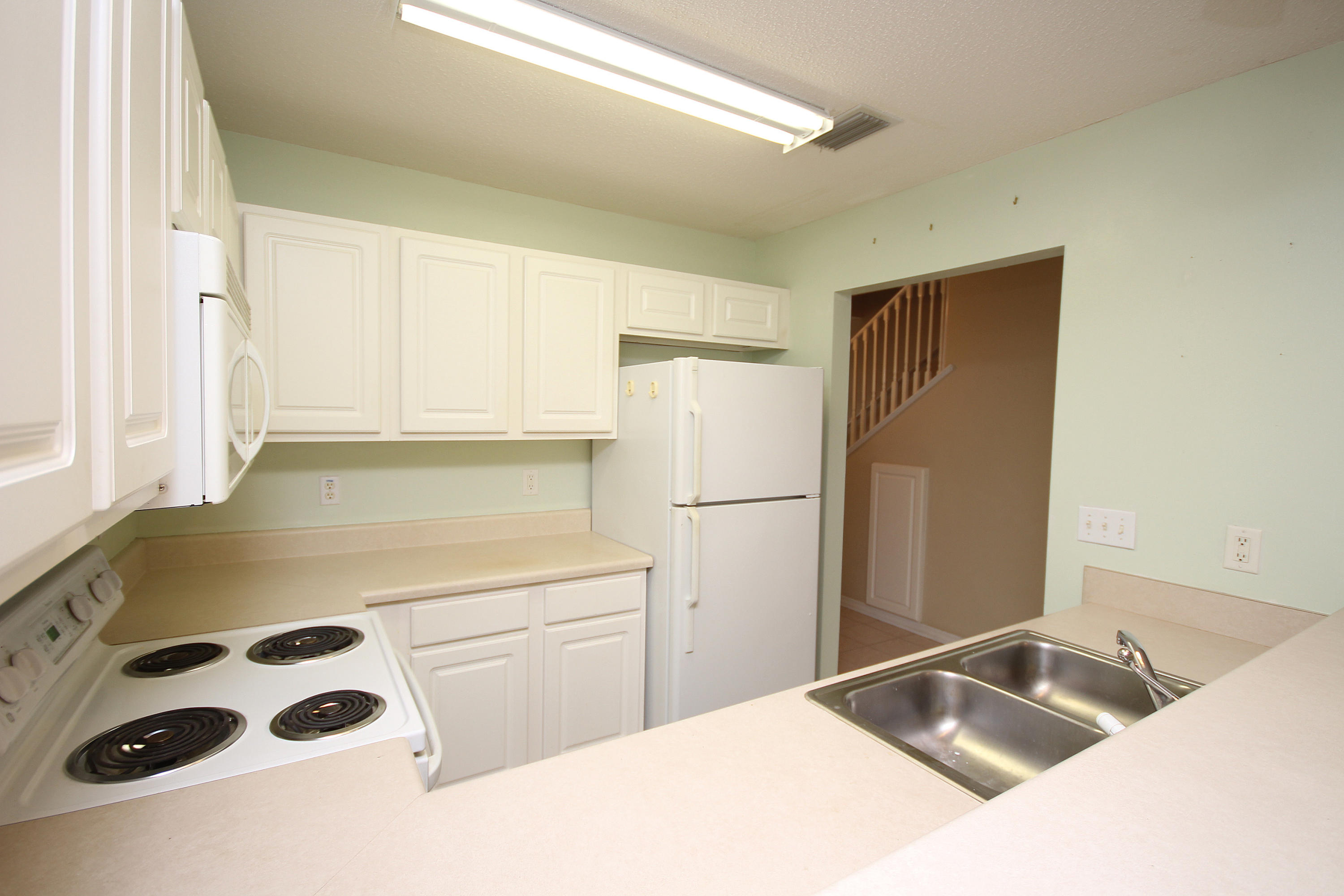 OAK PARK TOWNHOMES - Residential