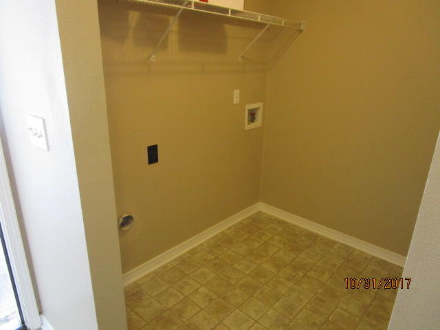 LEE FARMS PH I - Residential