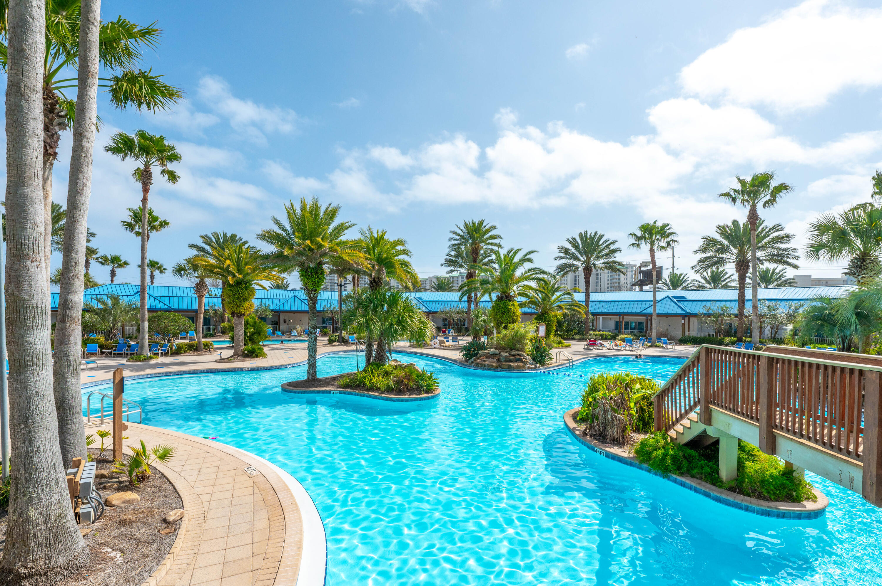 THE PALMS OF DESTIN - Residential