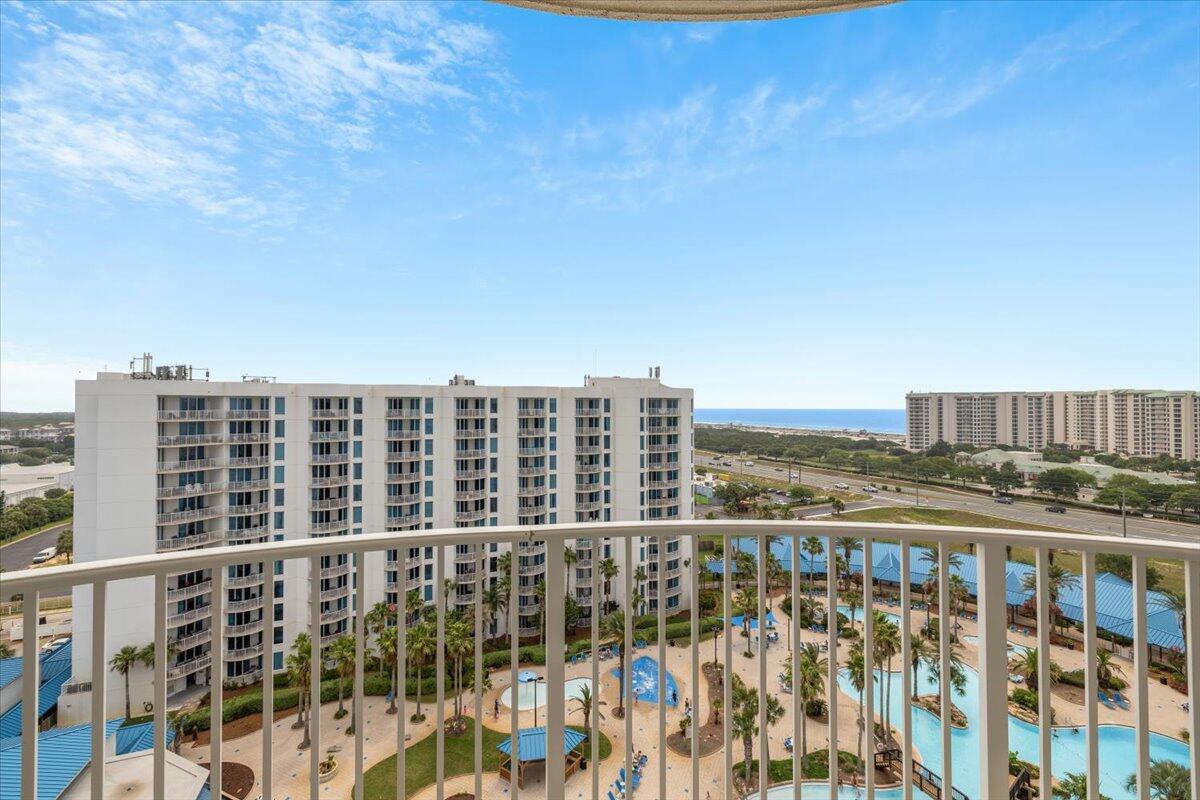 THE PALMS OF DESTIN - Residential
