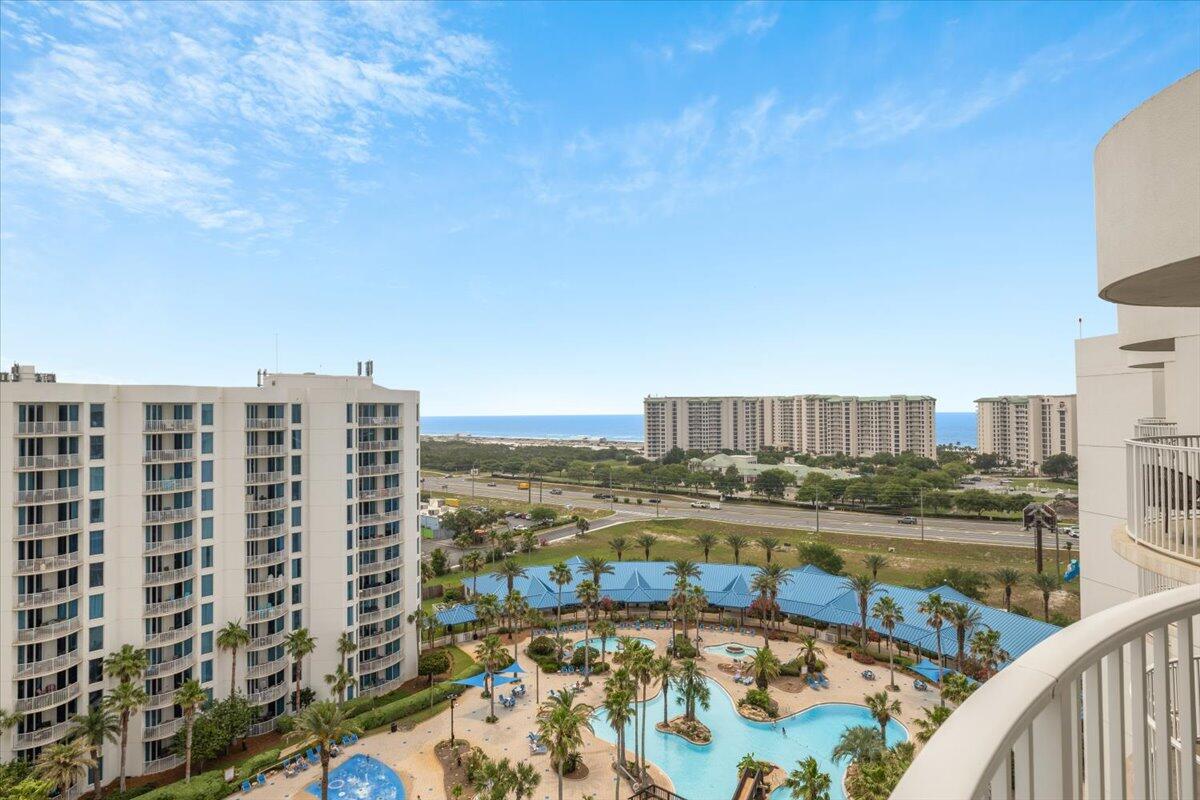 THE PALMS OF DESTIN - Residential