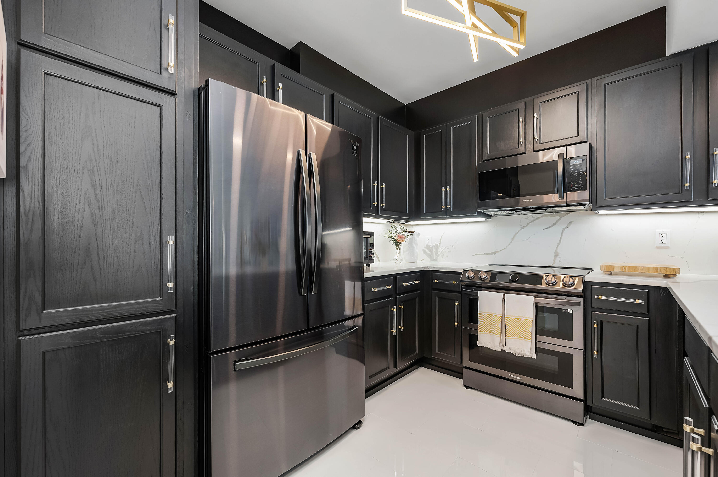 THE PALMS OF DESTIN - Residential