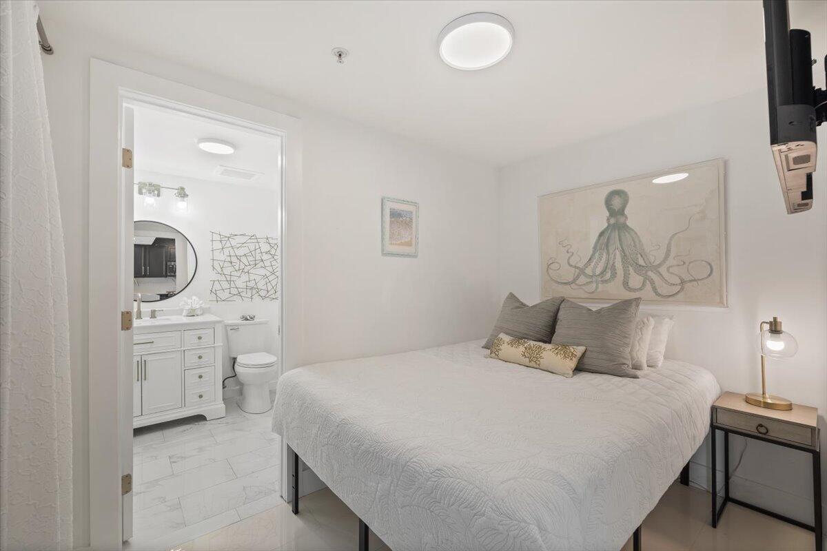 THE PALMS OF DESTIN - Residential