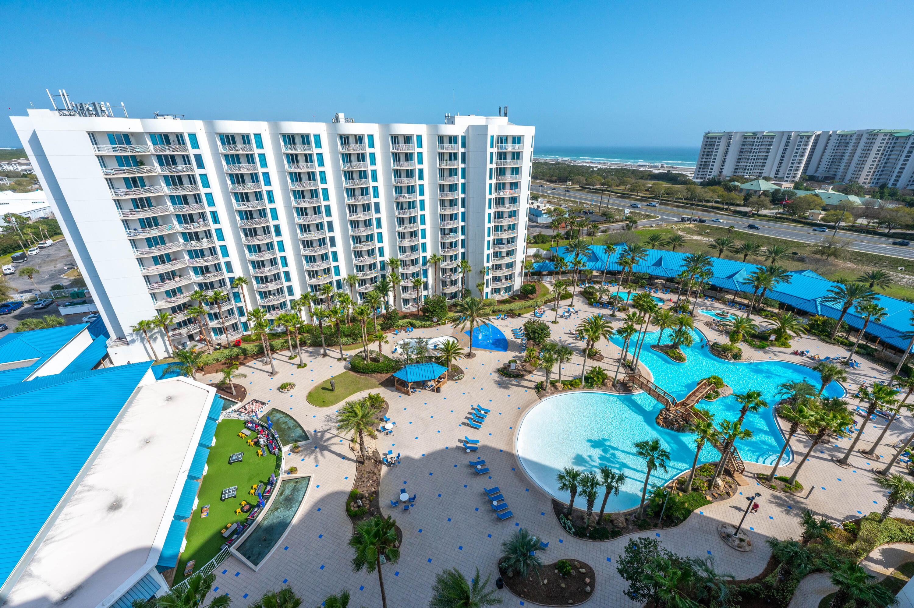THE PALMS OF DESTIN - Residential