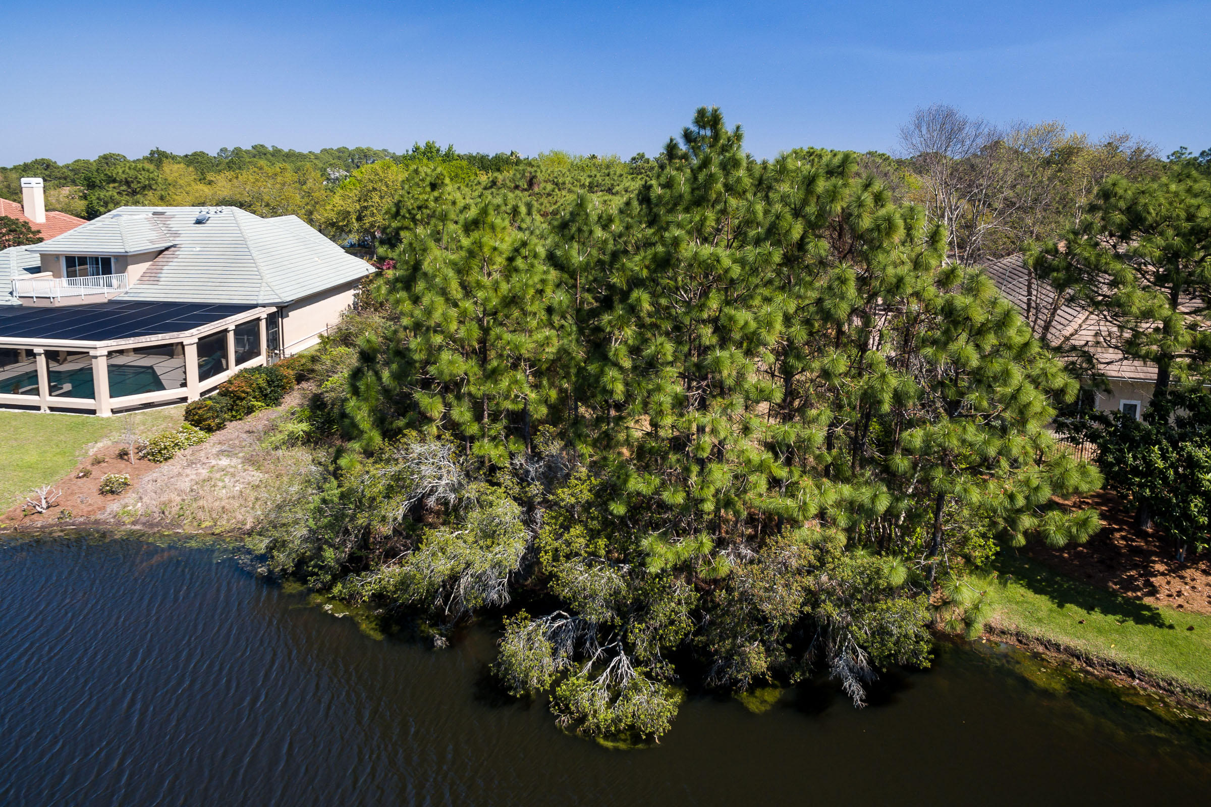 Regatta Bay - Commodore Point - Land