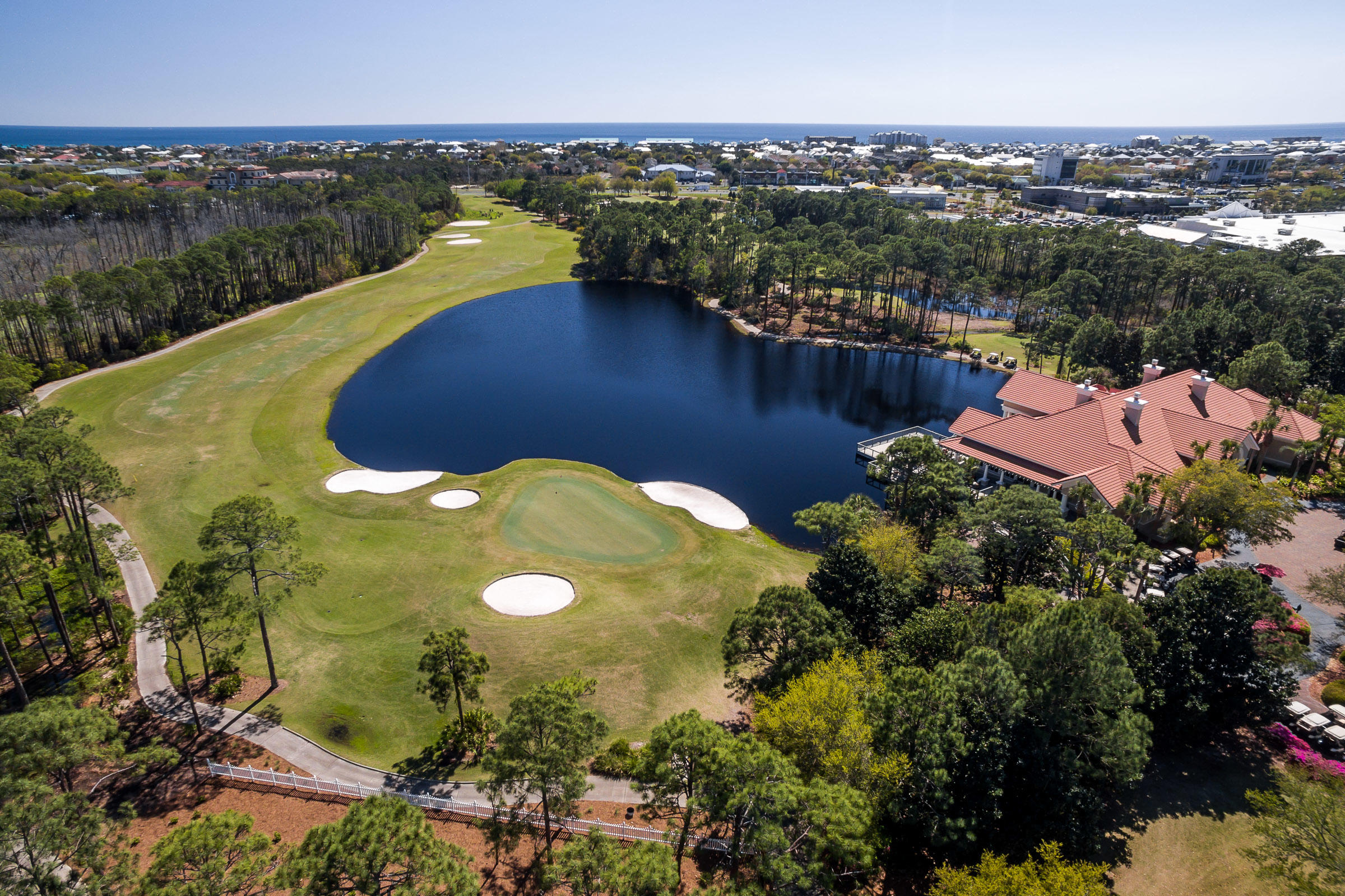 Regatta Bay - Commodore Point - Land