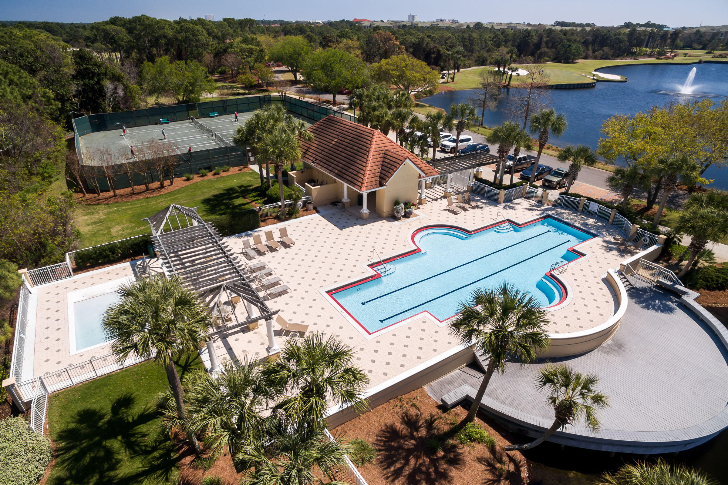 Regatta Bay - Commodore Point - Land