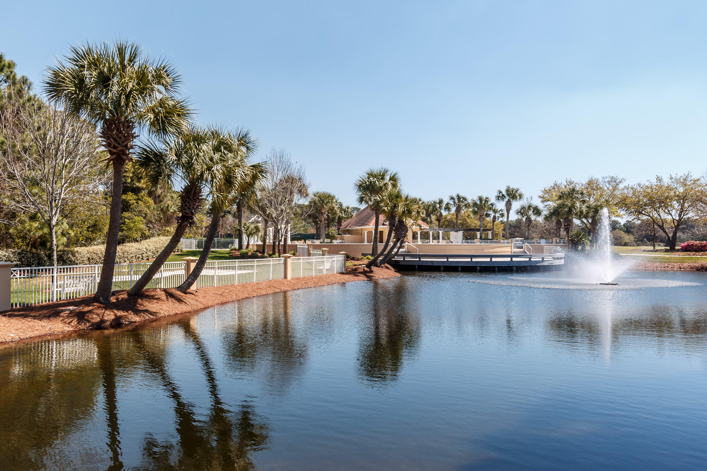 Regatta Bay - Commodore Point - Land