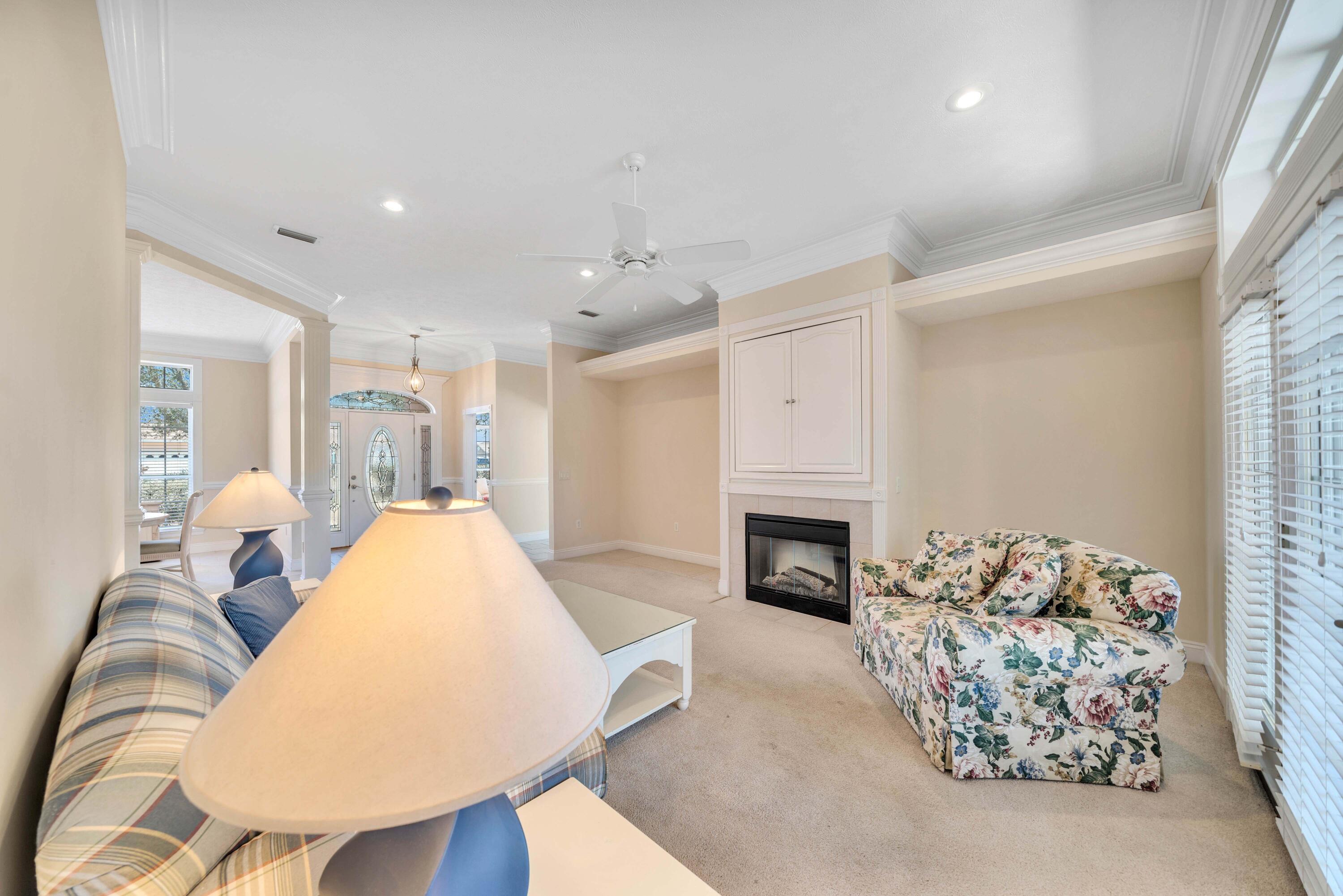 Pelican Bay - Residential