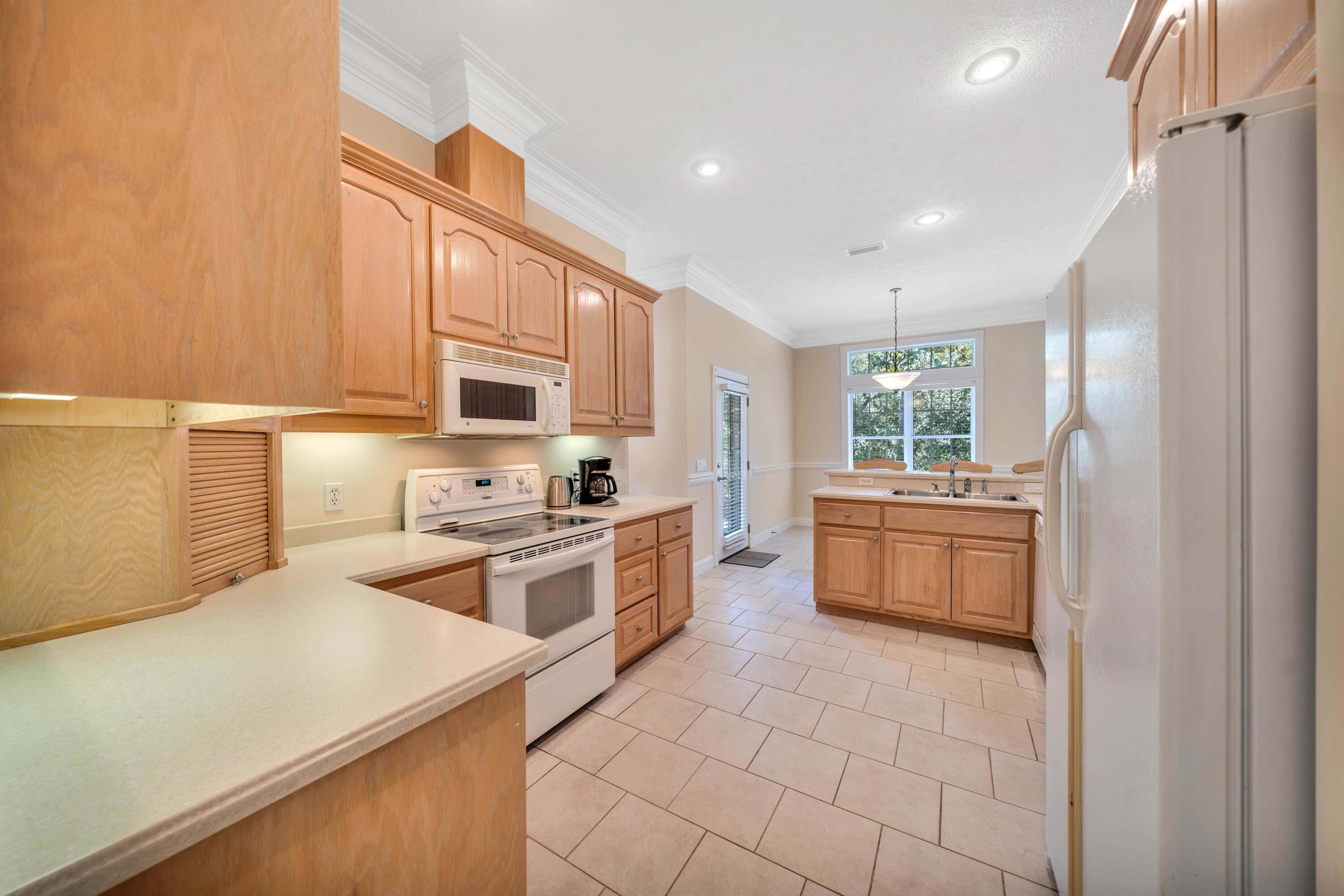 Pelican Bay - Residential