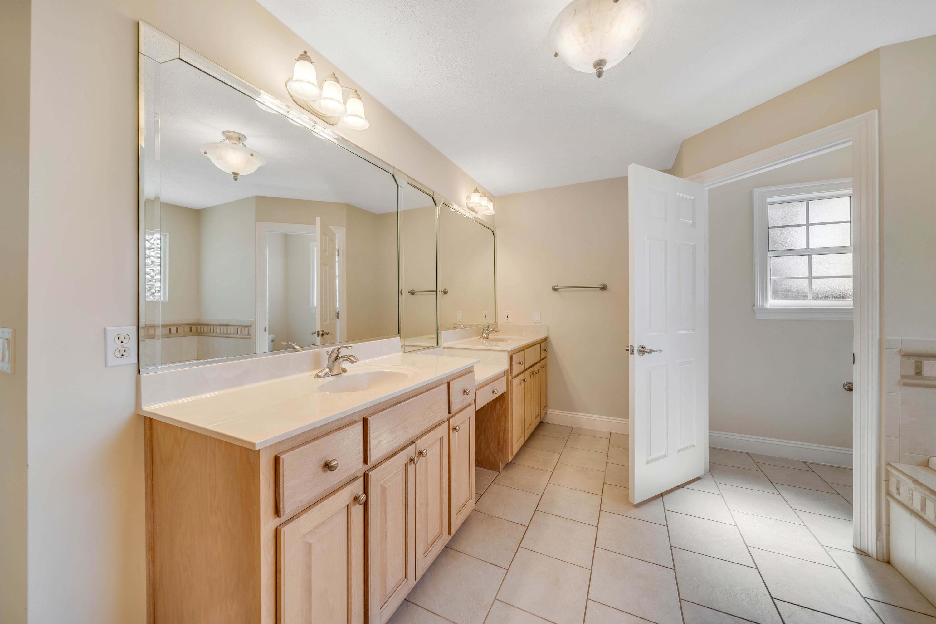 Pelican Bay - Residential