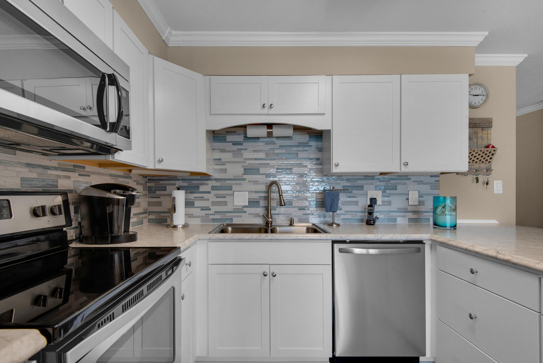 SEAGROVE BCH DUNE VILLAS PH 1 - Residential