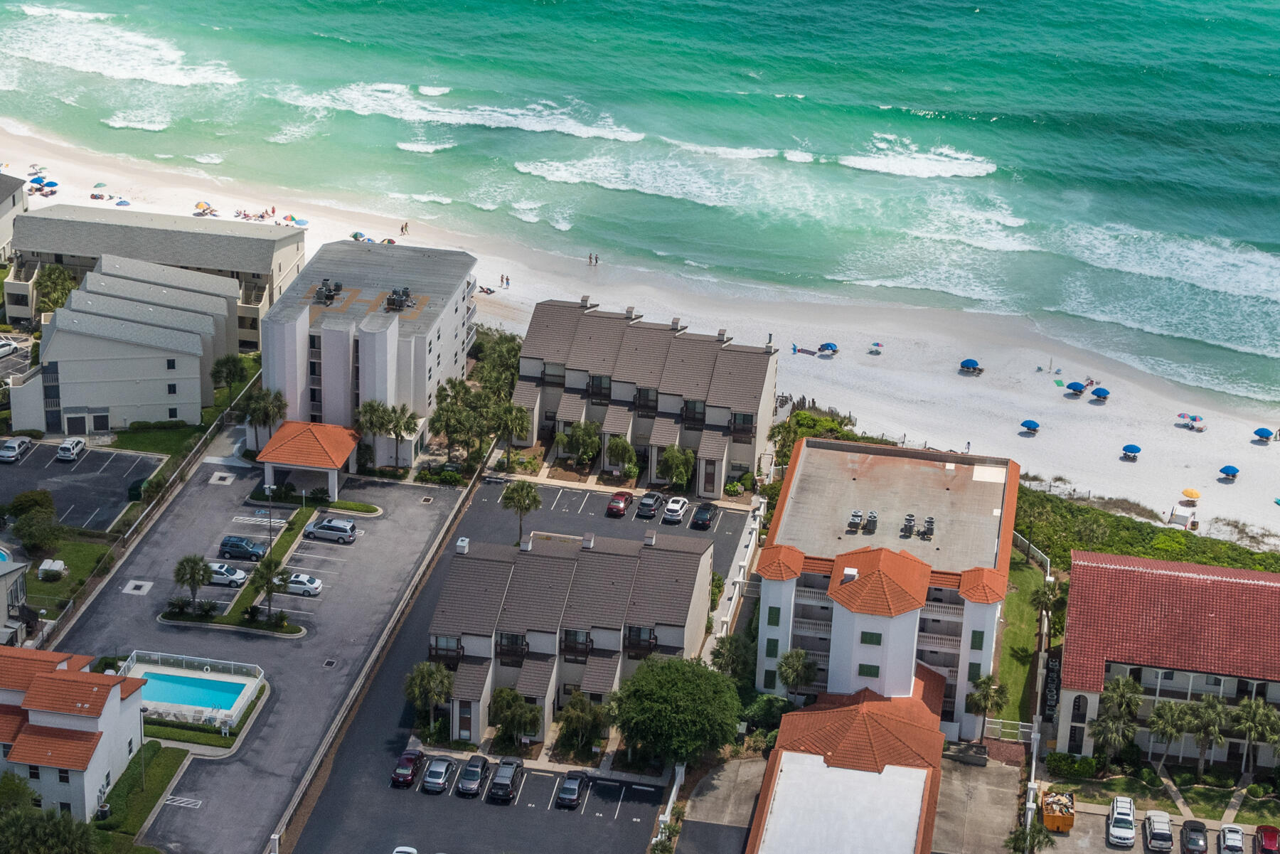 SEAGROVE BCH DUNE VILLAS PH 1 - Residential