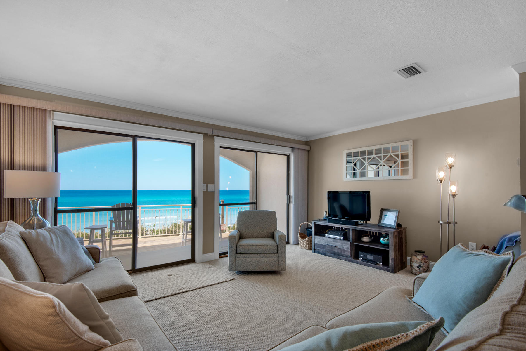 SEAGROVE BCH DUNE VILLAS PH 1 - Residential