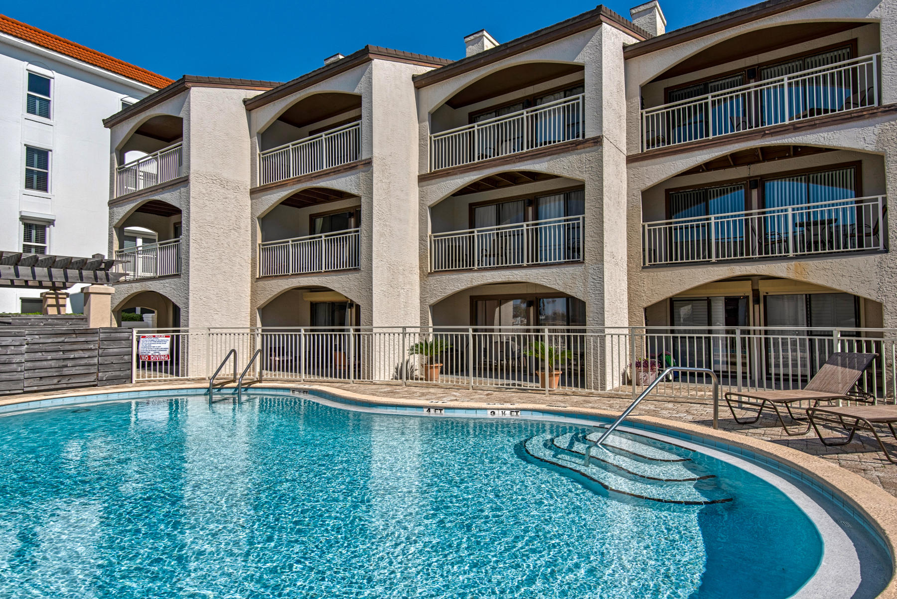 SEAGROVE BCH DUNE VILLAS PH 1 - Residential