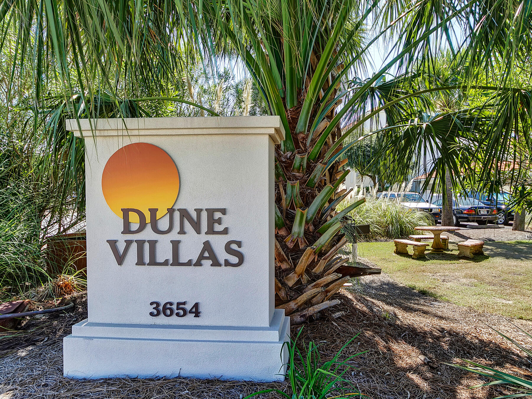 SEAGROVE BCH DUNE VILLAS PH 1 - Residential