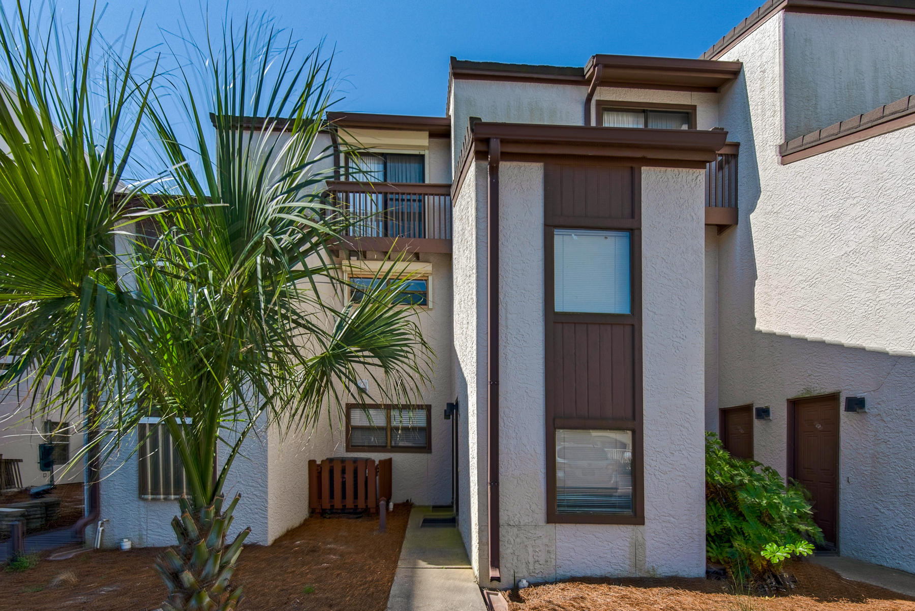 SEAGROVE BCH DUNE VILLAS PH 1 - Residential