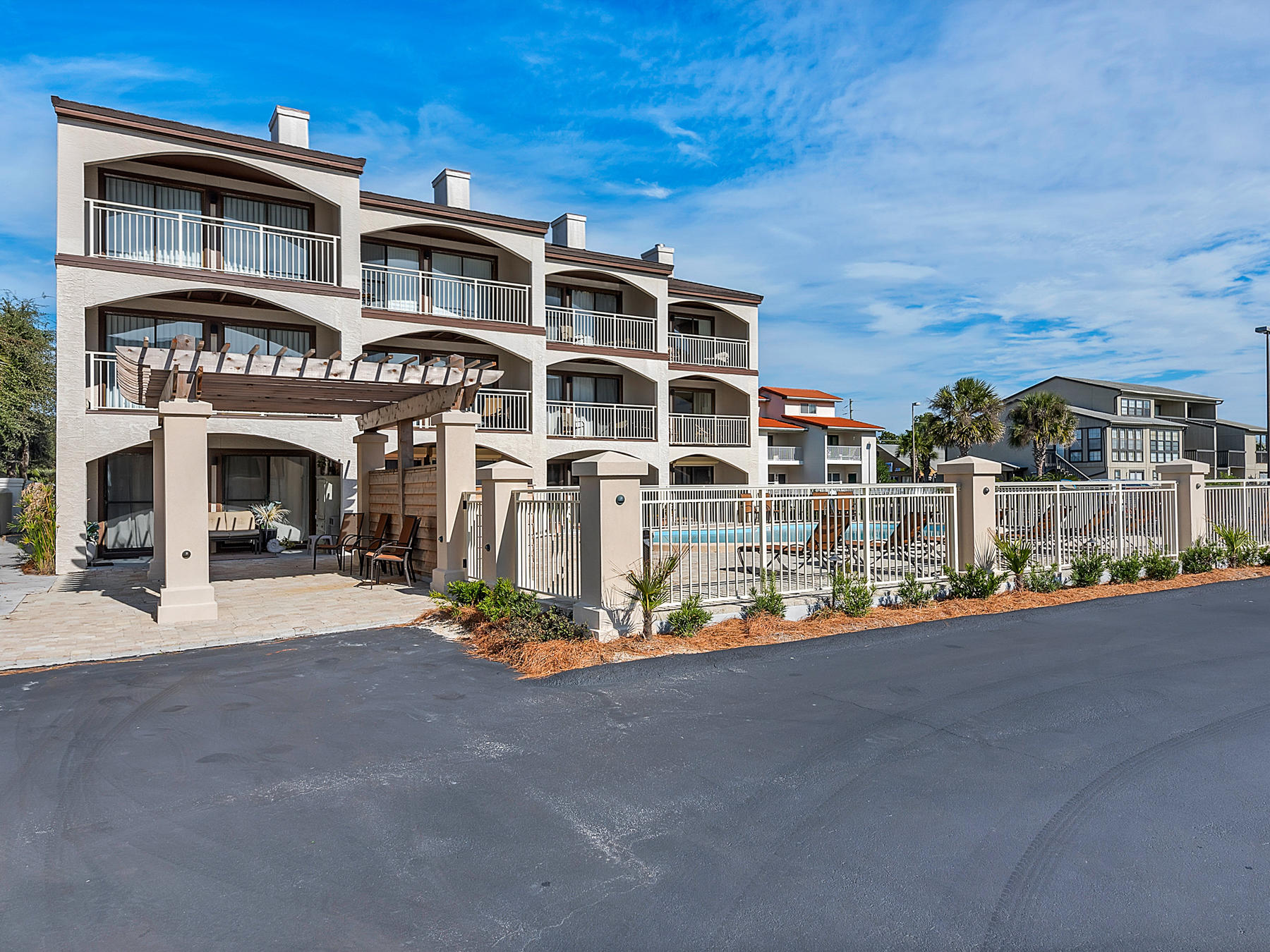 SEAGROVE BCH DUNE VILLAS PH 1 - Residential