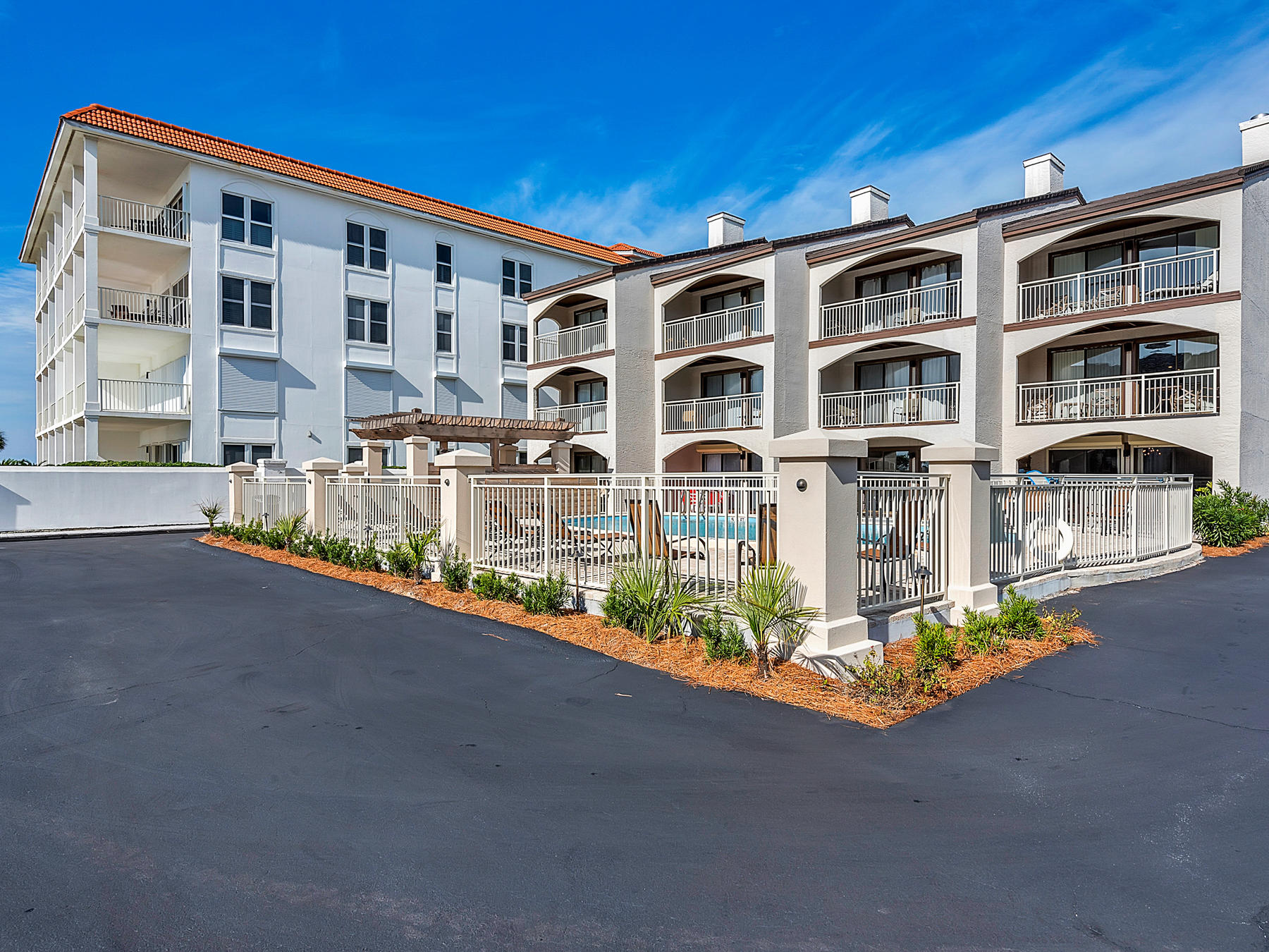 SEAGROVE BCH DUNE VILLAS PH 1 - Residential