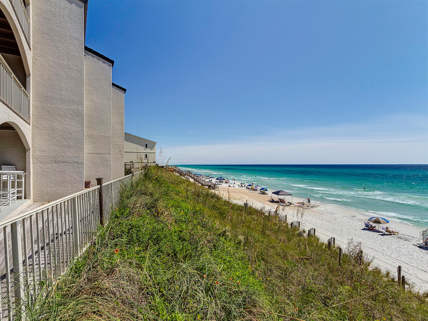 SEAGROVE BCH DUNE VILLAS PH 1 - Residential