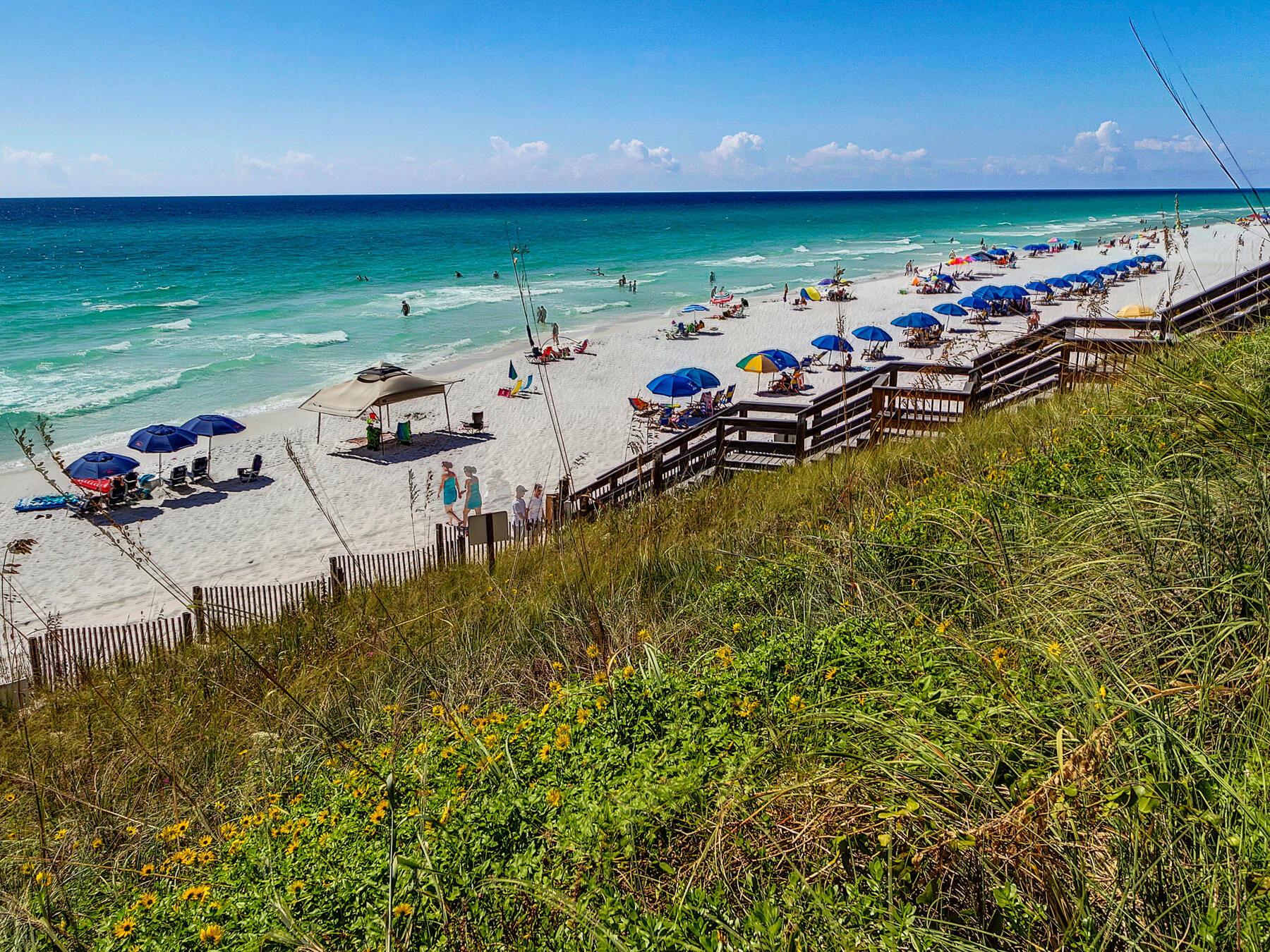 SEAGROVE BCH DUNE VILLAS PH 1 - Residential