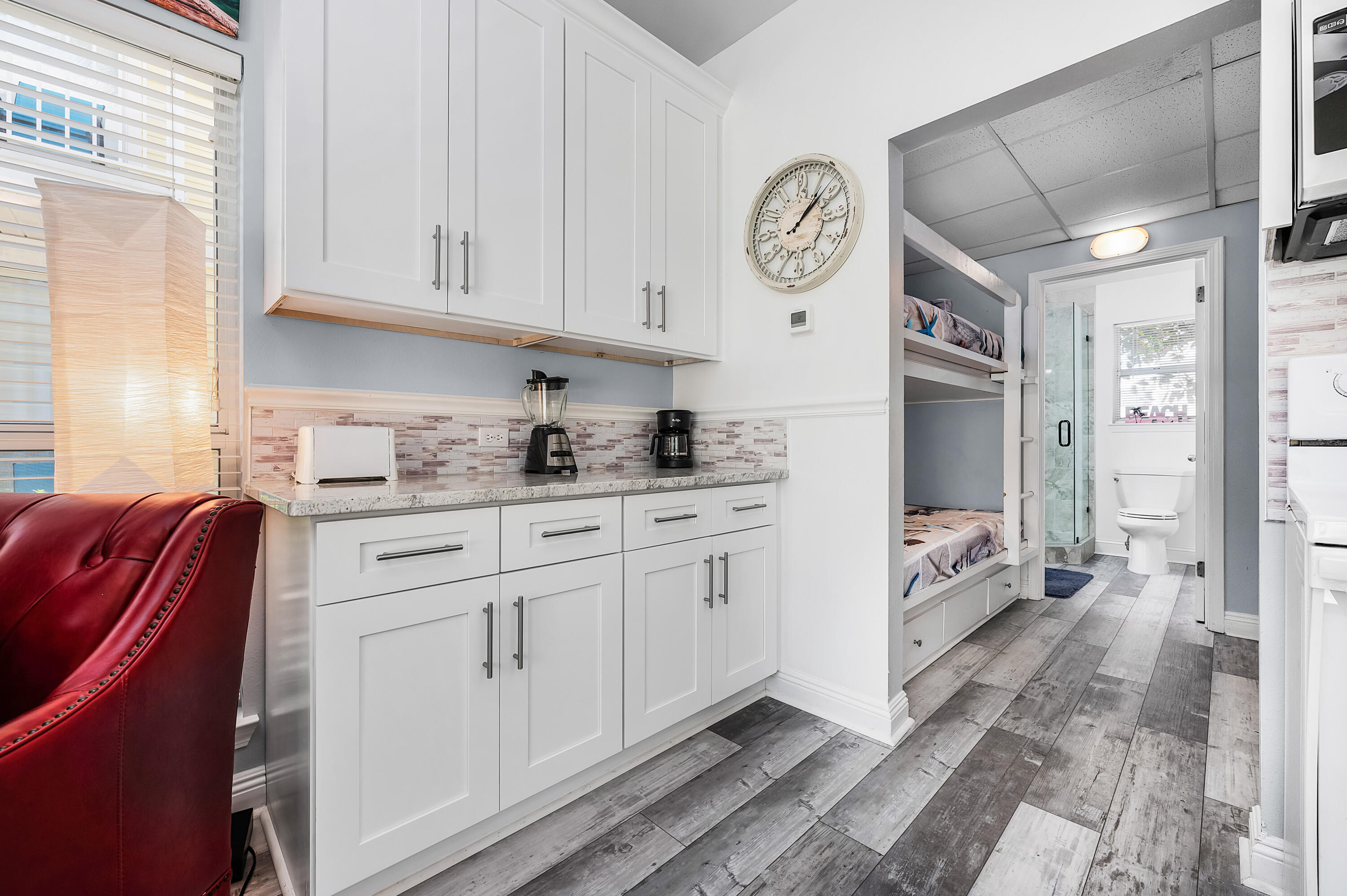 NANTUCKET COTTAGES - Residential