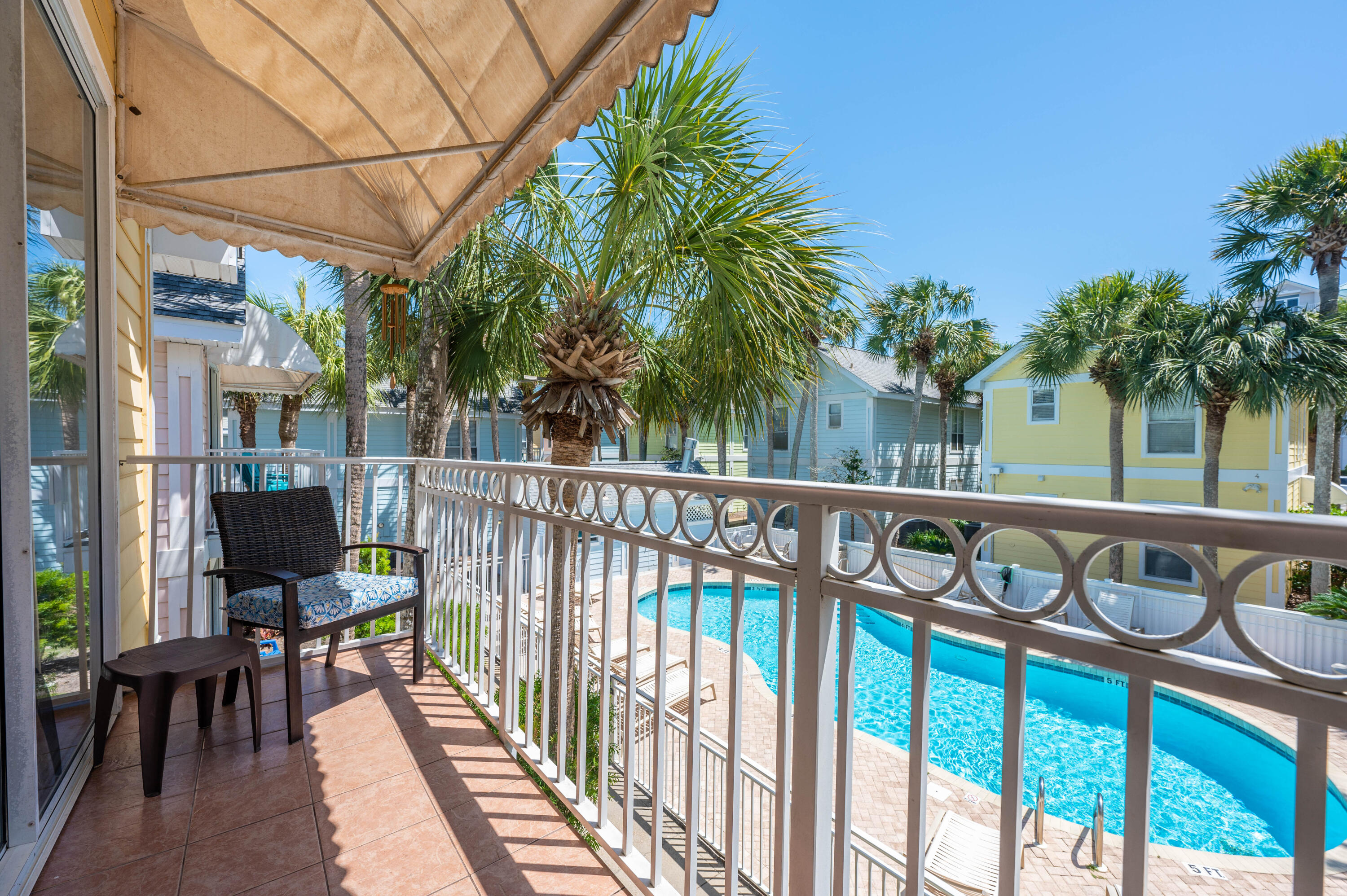 NANTUCKET COTTAGES - Residential