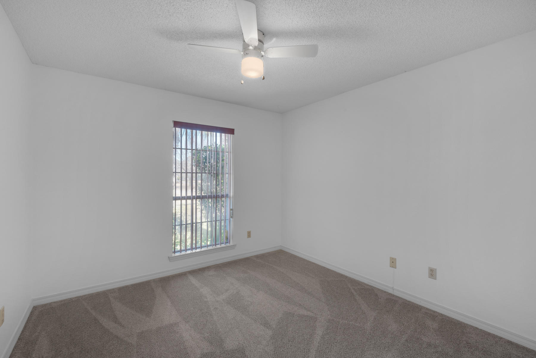 ORION LAKE - Residential