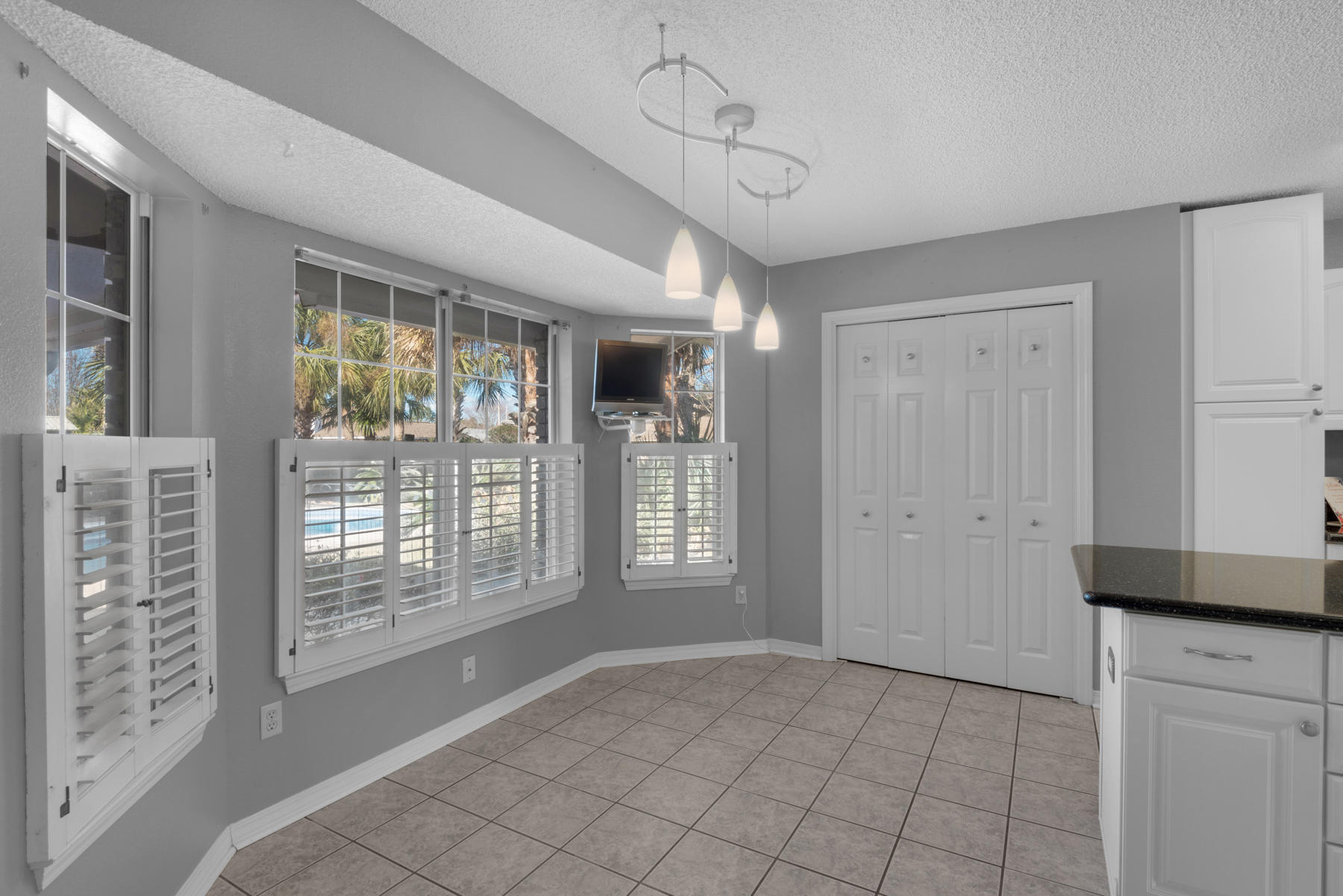 ORION LAKE - Residential