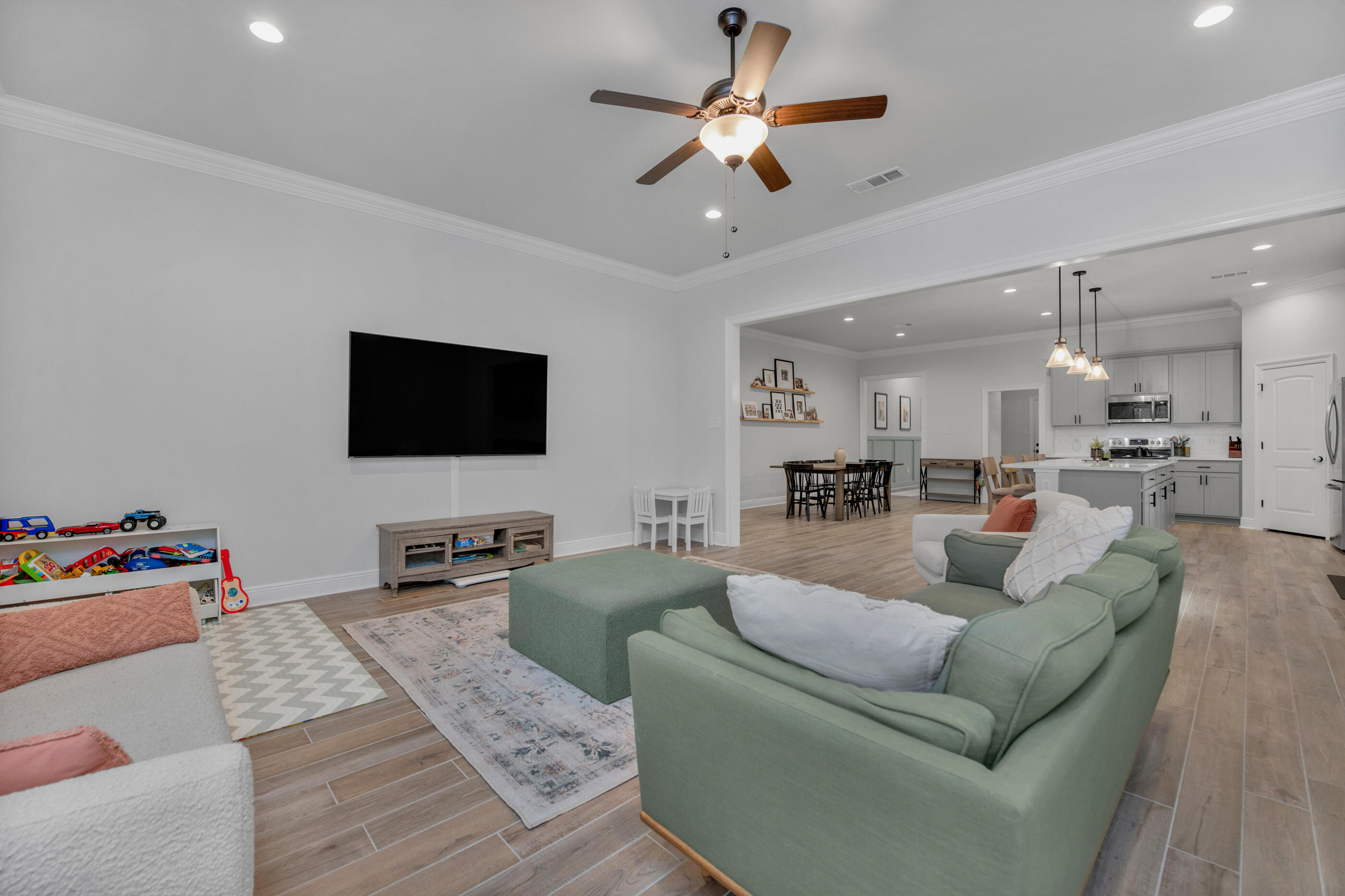 BLISS AT HAMMOCK BAY - Residential