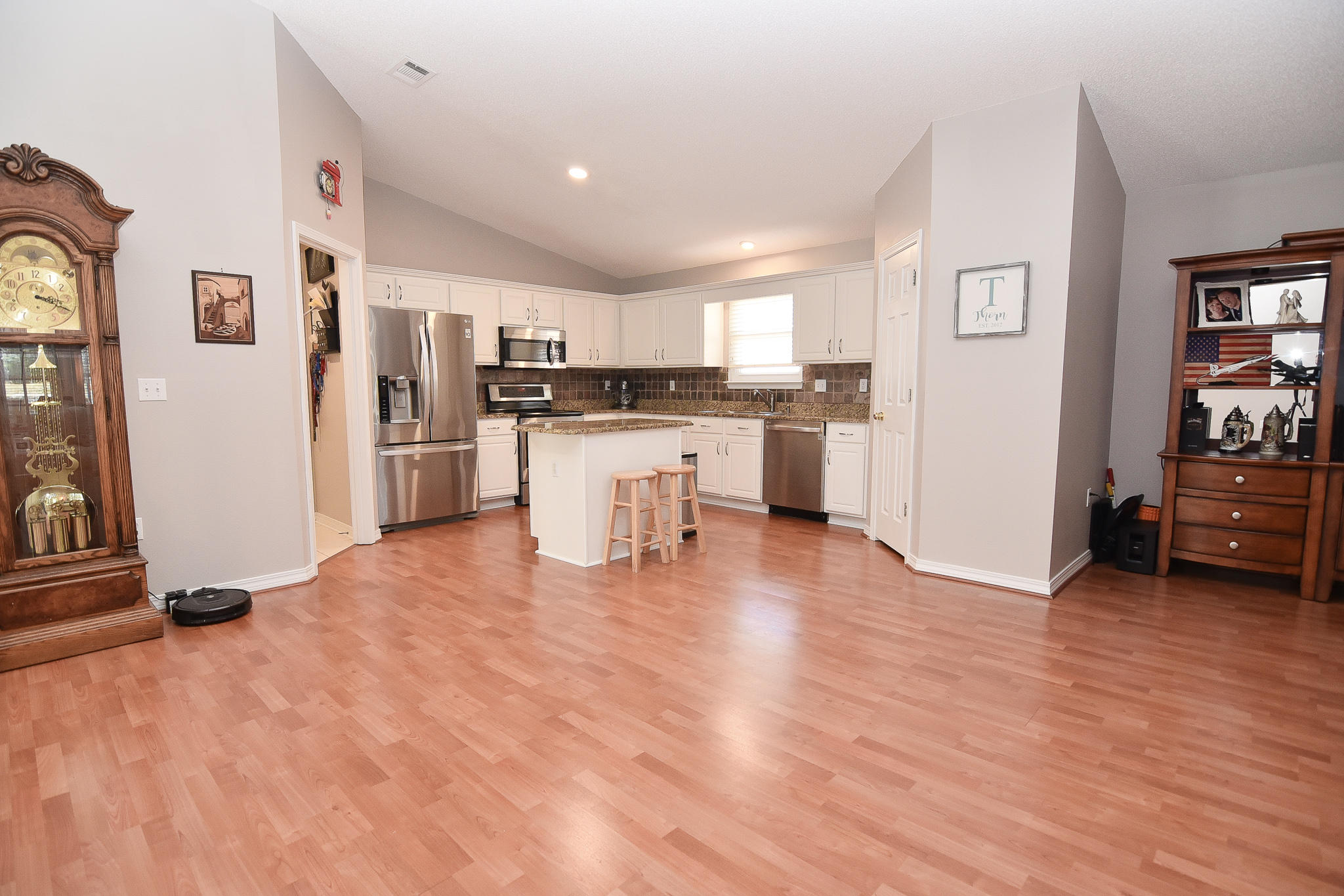 MAGNOLIA PLANTATION AT
BLUEWATER BAY - Residential