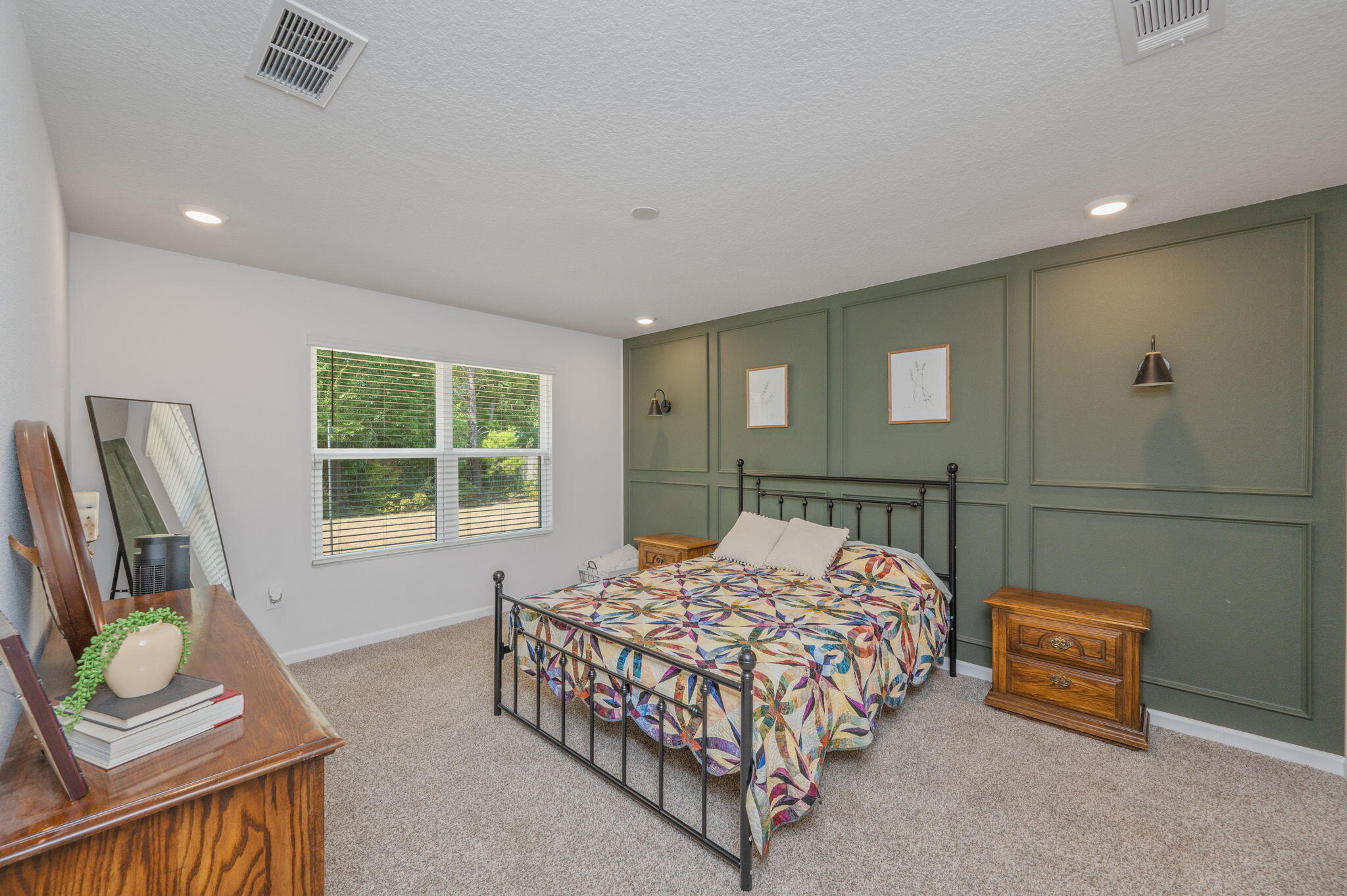 HOMEWOOD EST - Residential