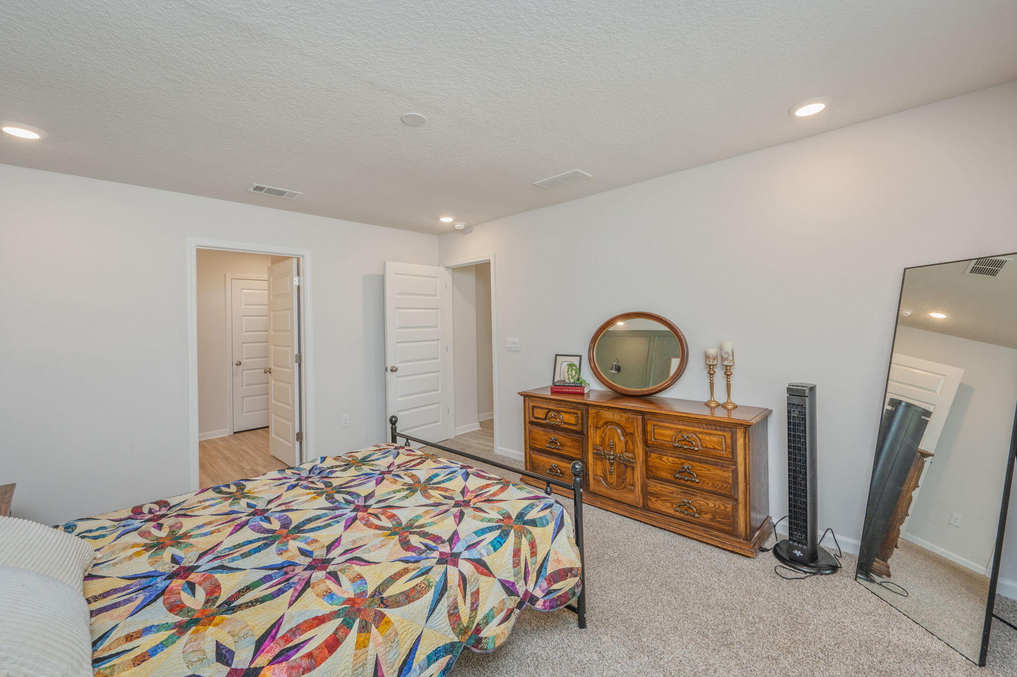HOMEWOOD EST - Residential